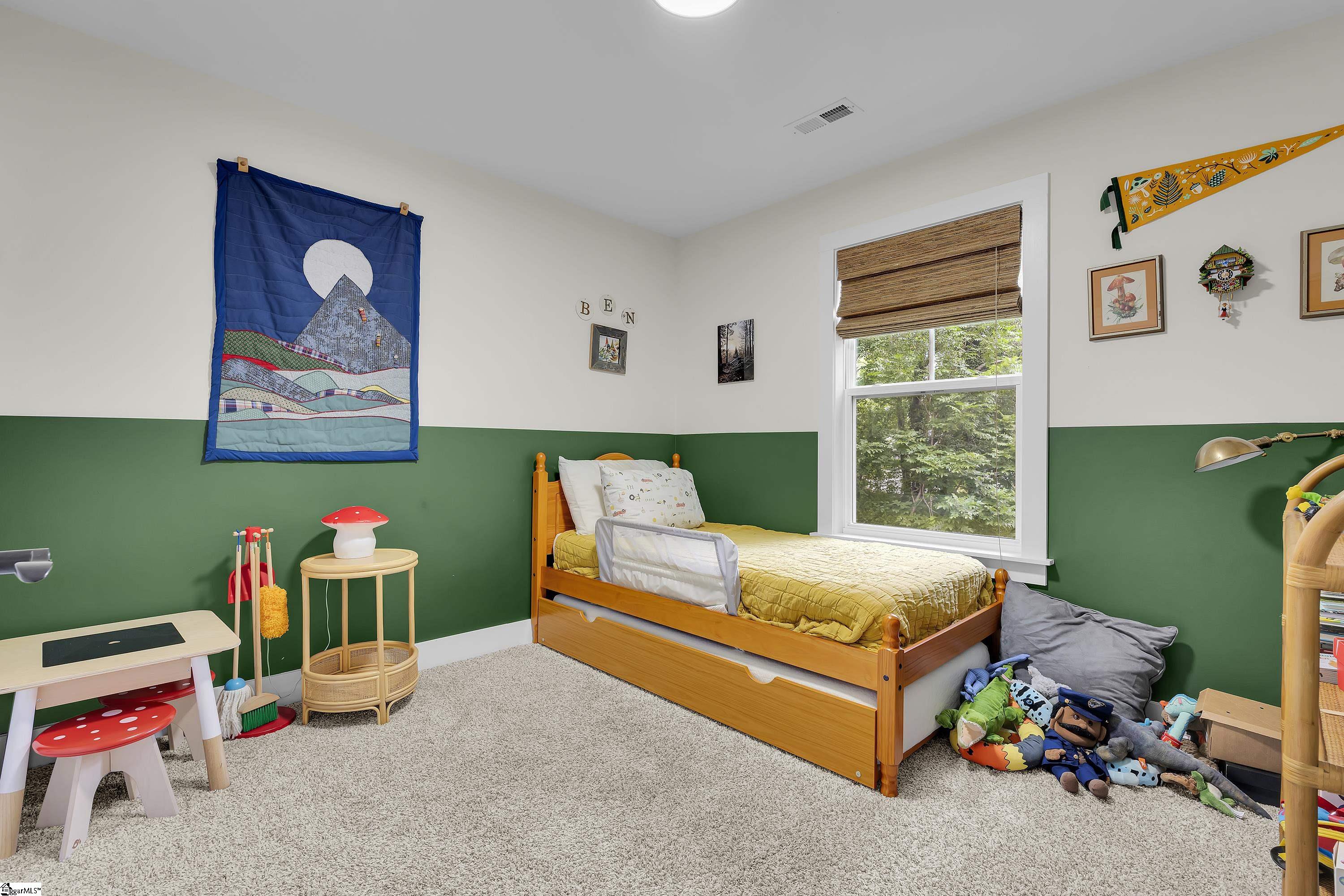 222 West Road Property Photo 13