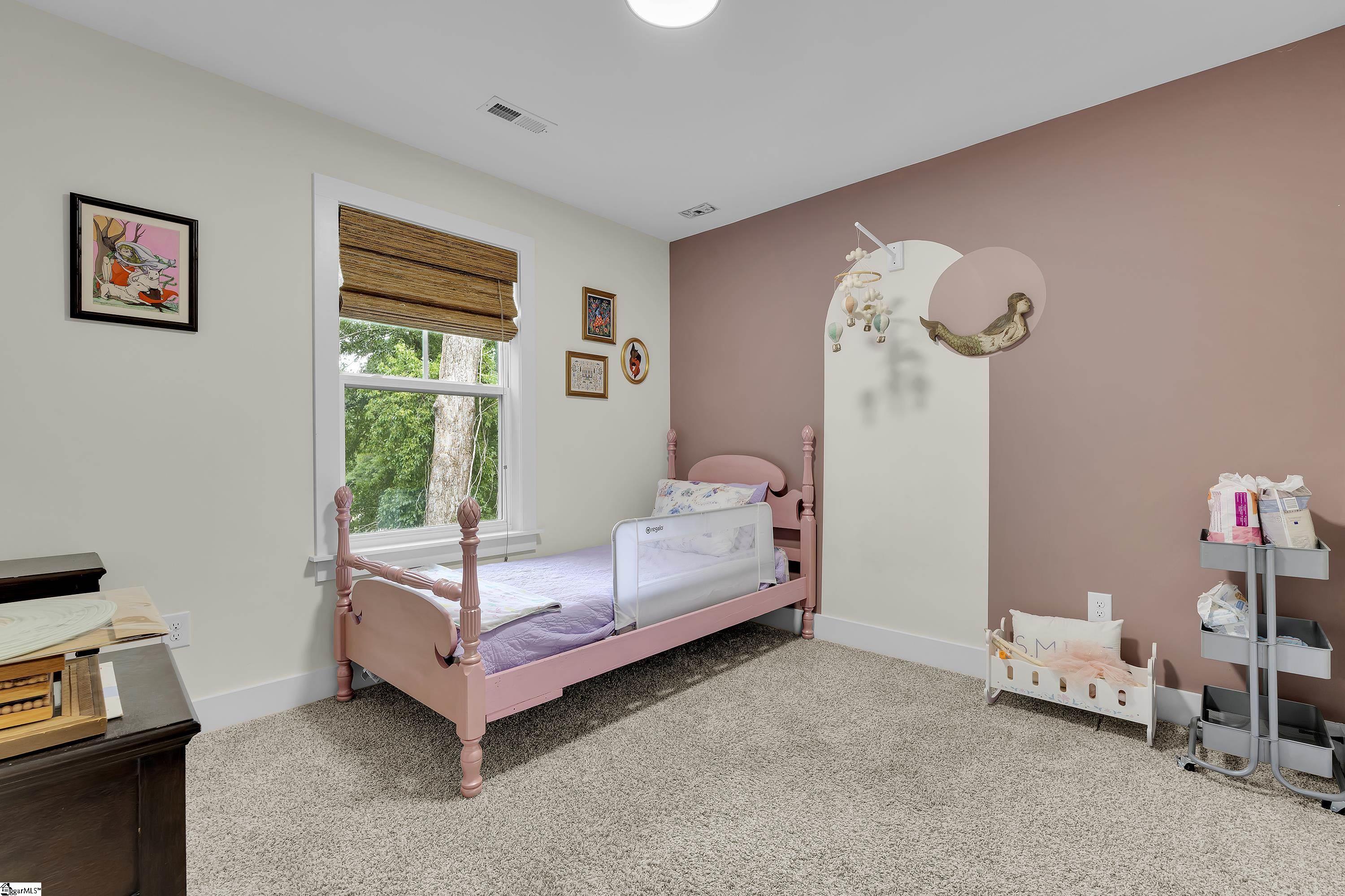 222 West Road Property Photo 14