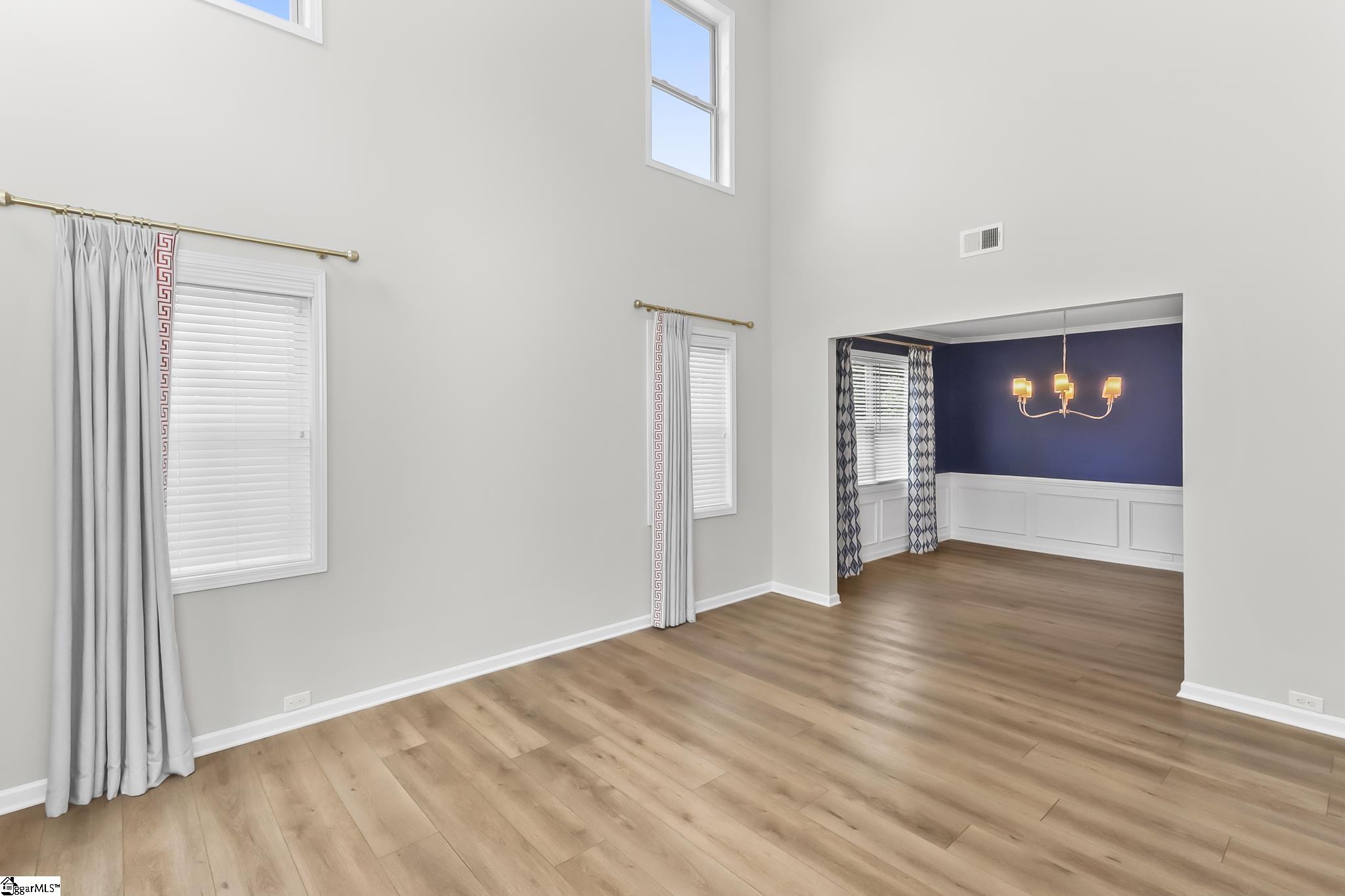 124 Waltzing Vine Lane Property Photo 4