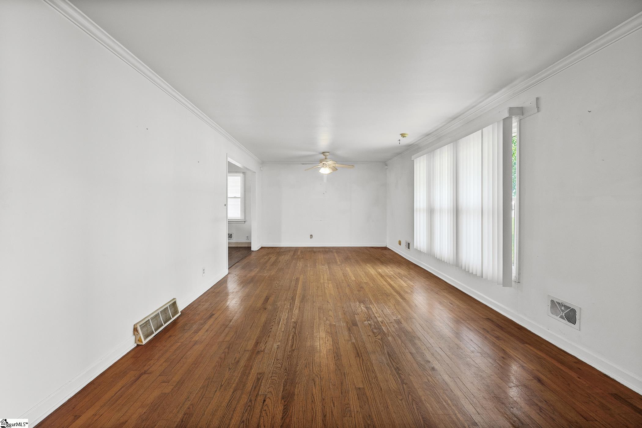 7011 White Horse Road Property Photo 4