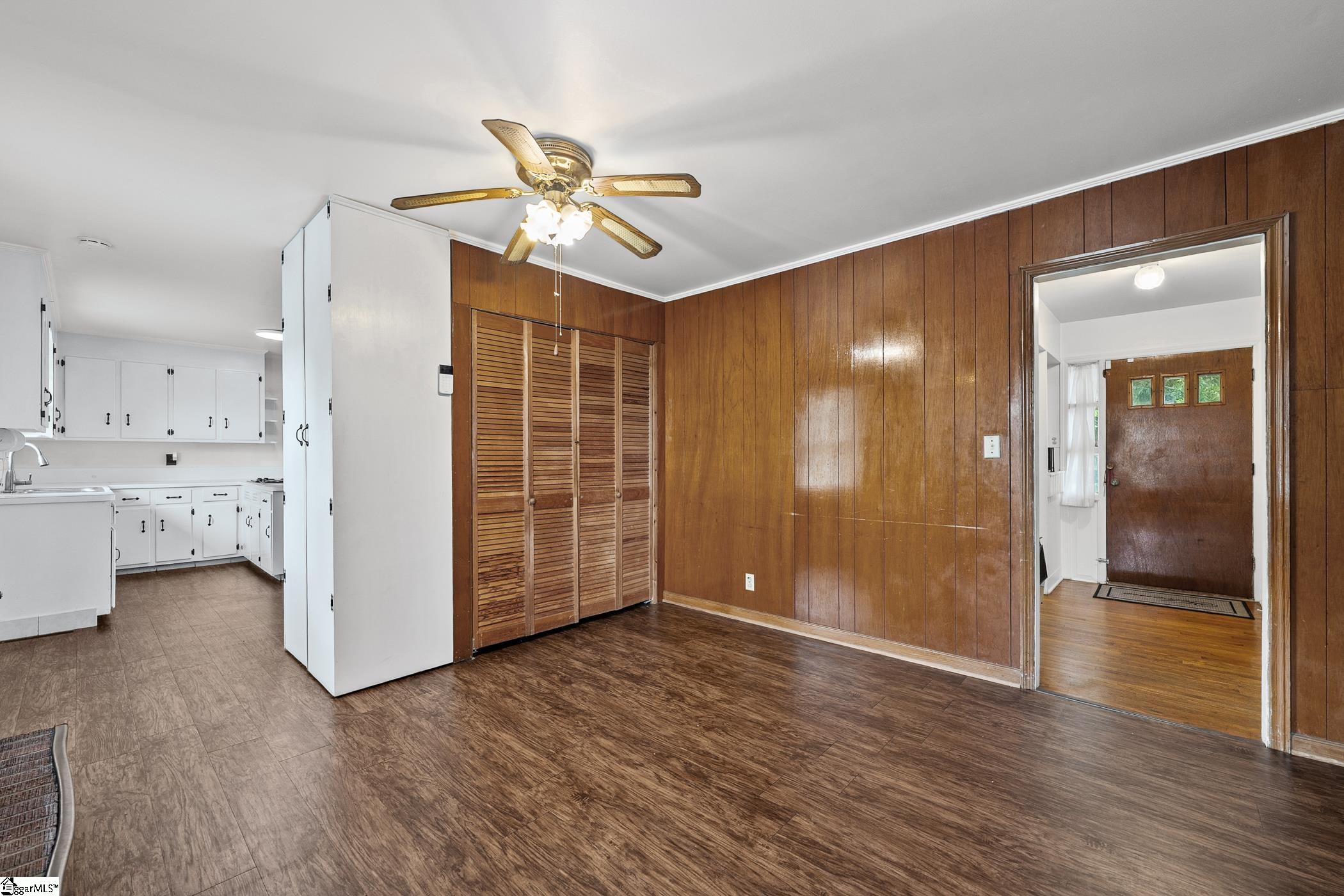 7011 White Horse Road Property Photo 10