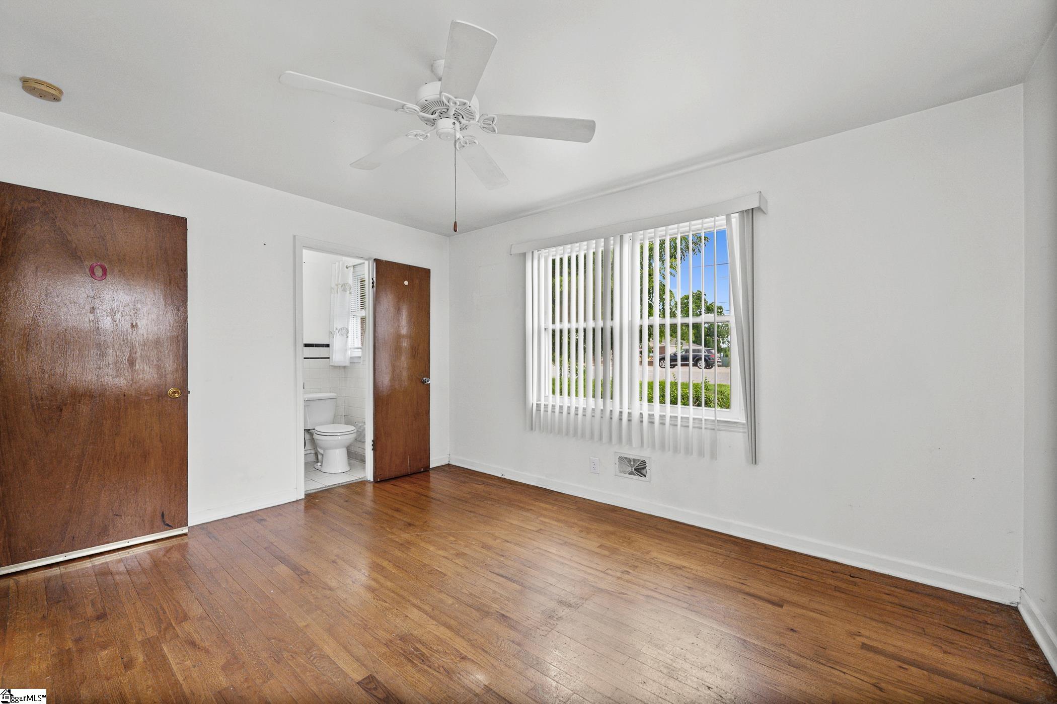 7011 White Horse Road Property Photo 11