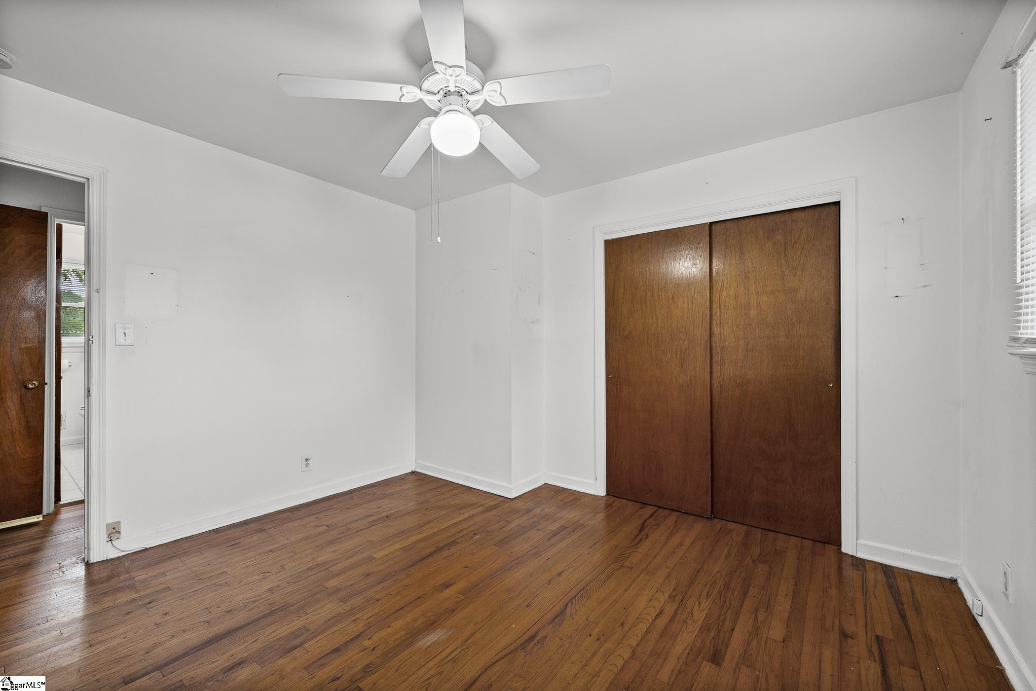 7011 White Horse Road Property Photo 15