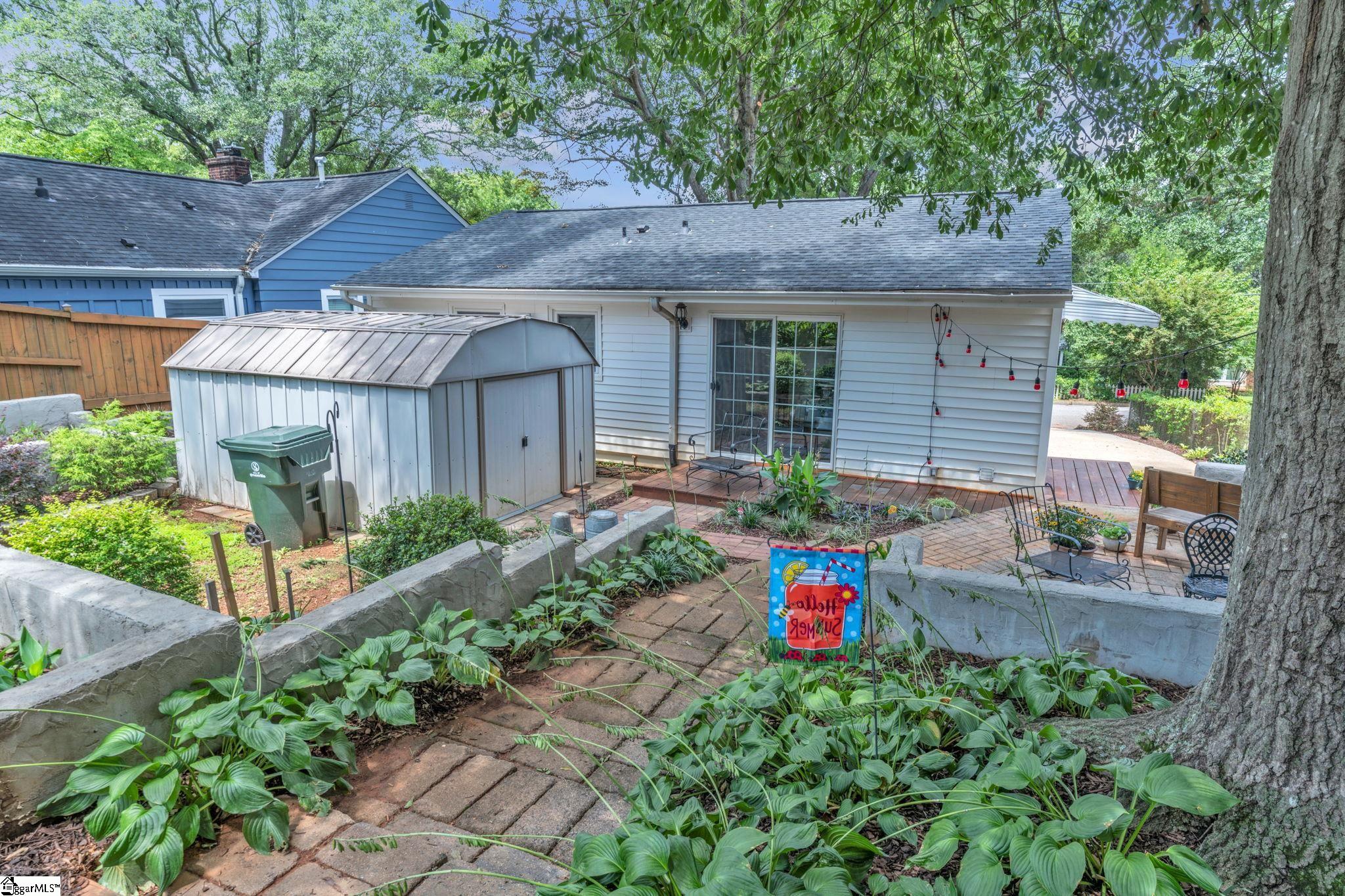 119 W Montclair Avenue Property Photo 20