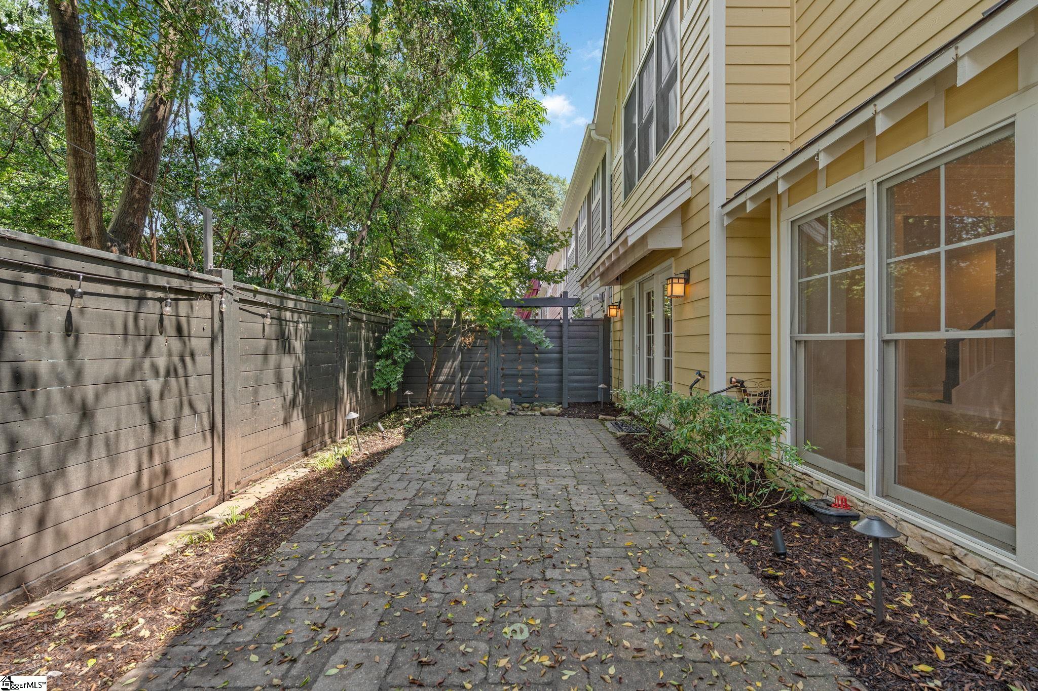 4 Cureton Street Property Photo 22