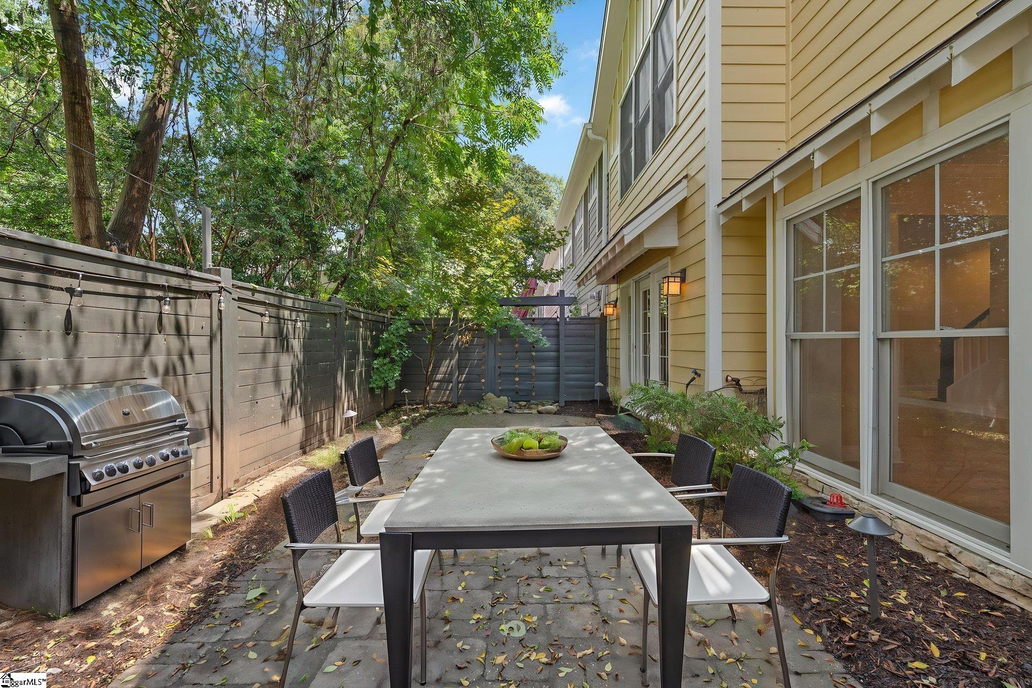 4 Cureton Street Property Photo 23