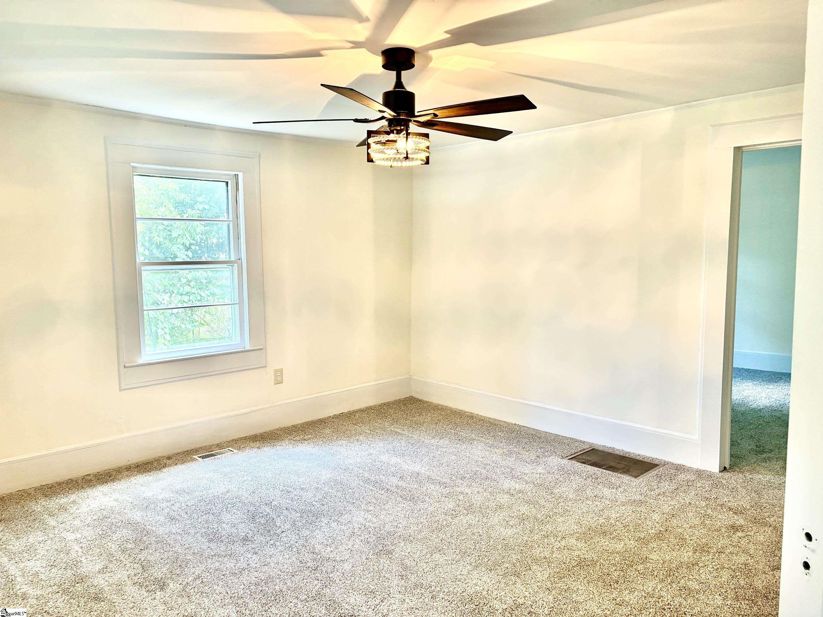 14 F Street Property Photo 8
