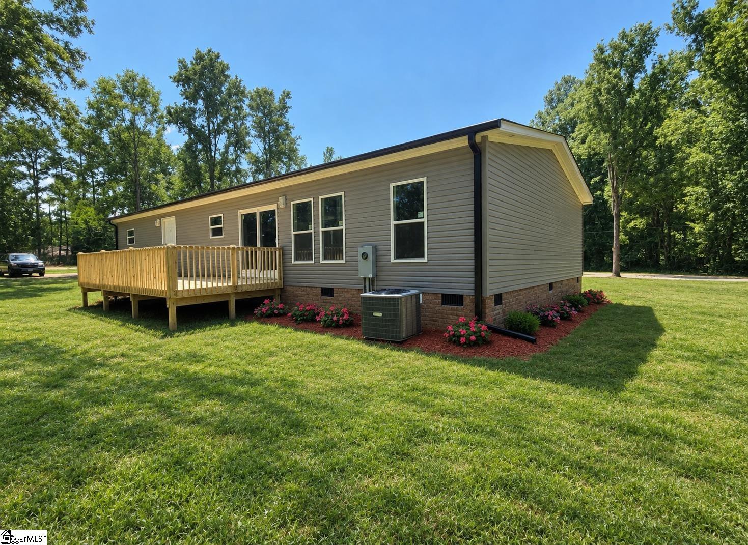 67 Carroll Drive Property Photo 3