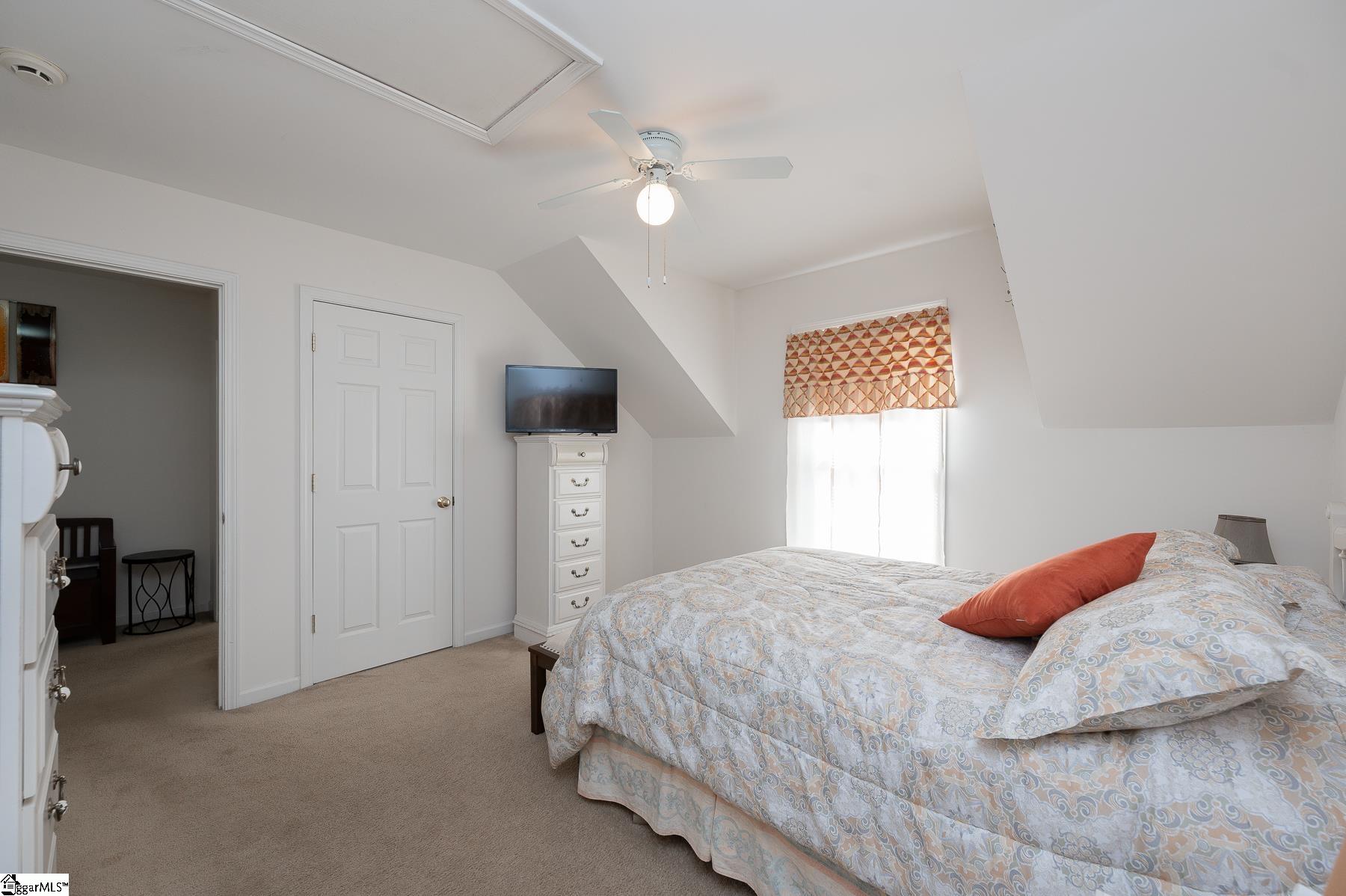 134 Aisha Street Property Photo 17