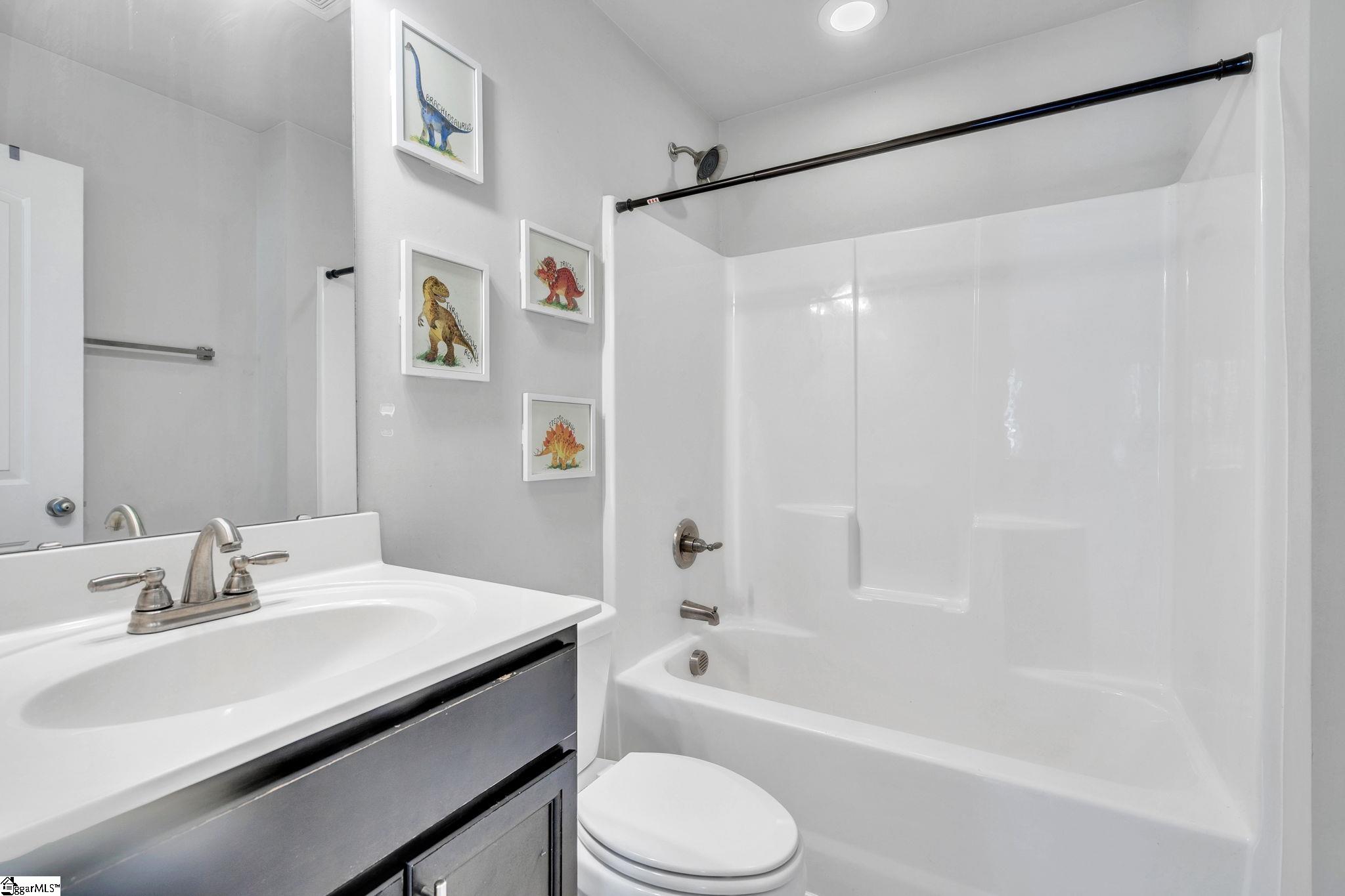 410 King Street Property Photo 16