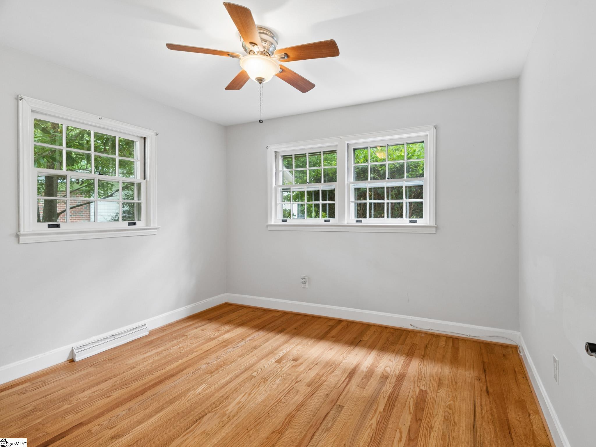 200 Sherwood Drive Property Photo 18