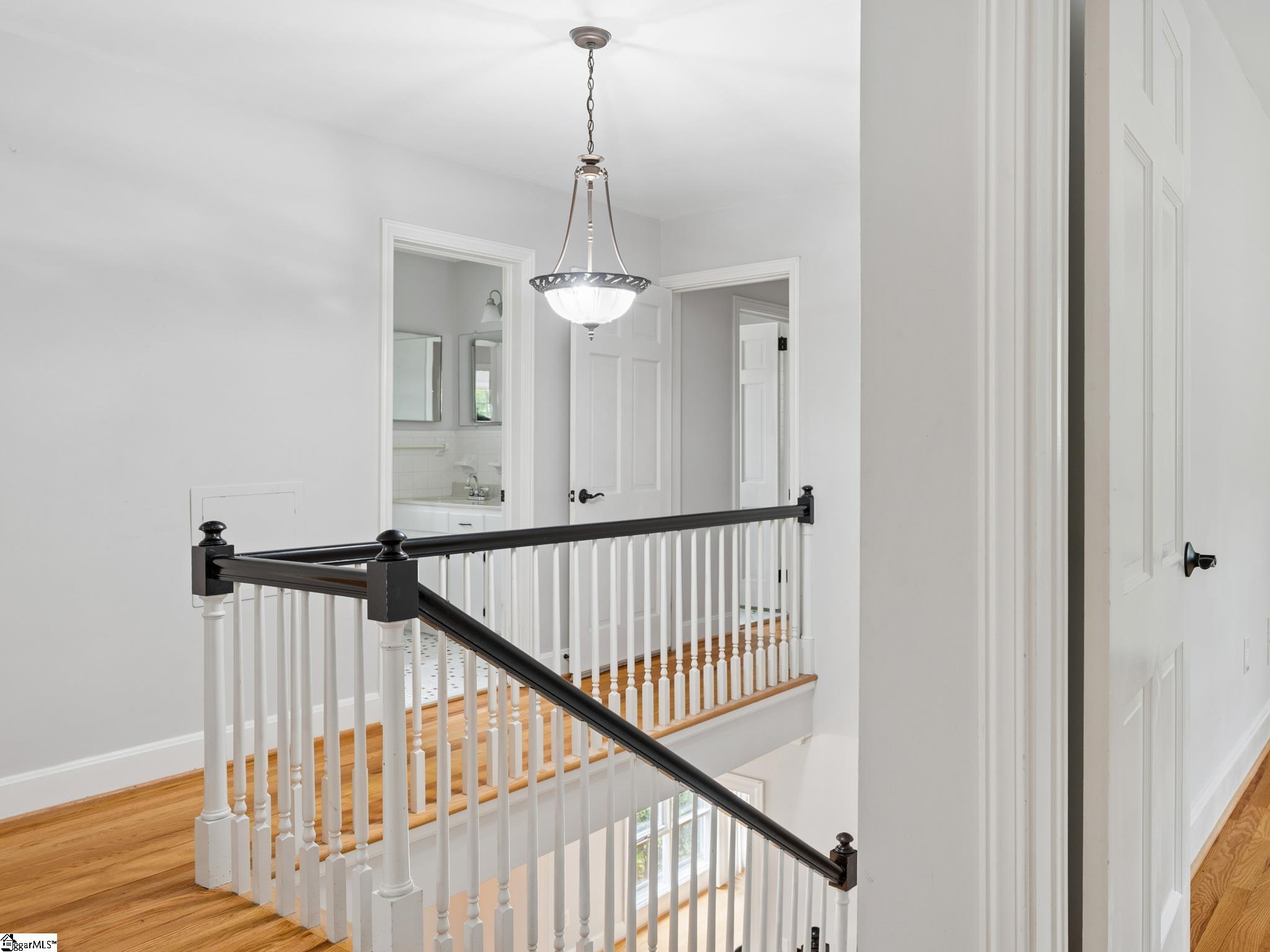 200 Sherwood Drive Property Photo 22