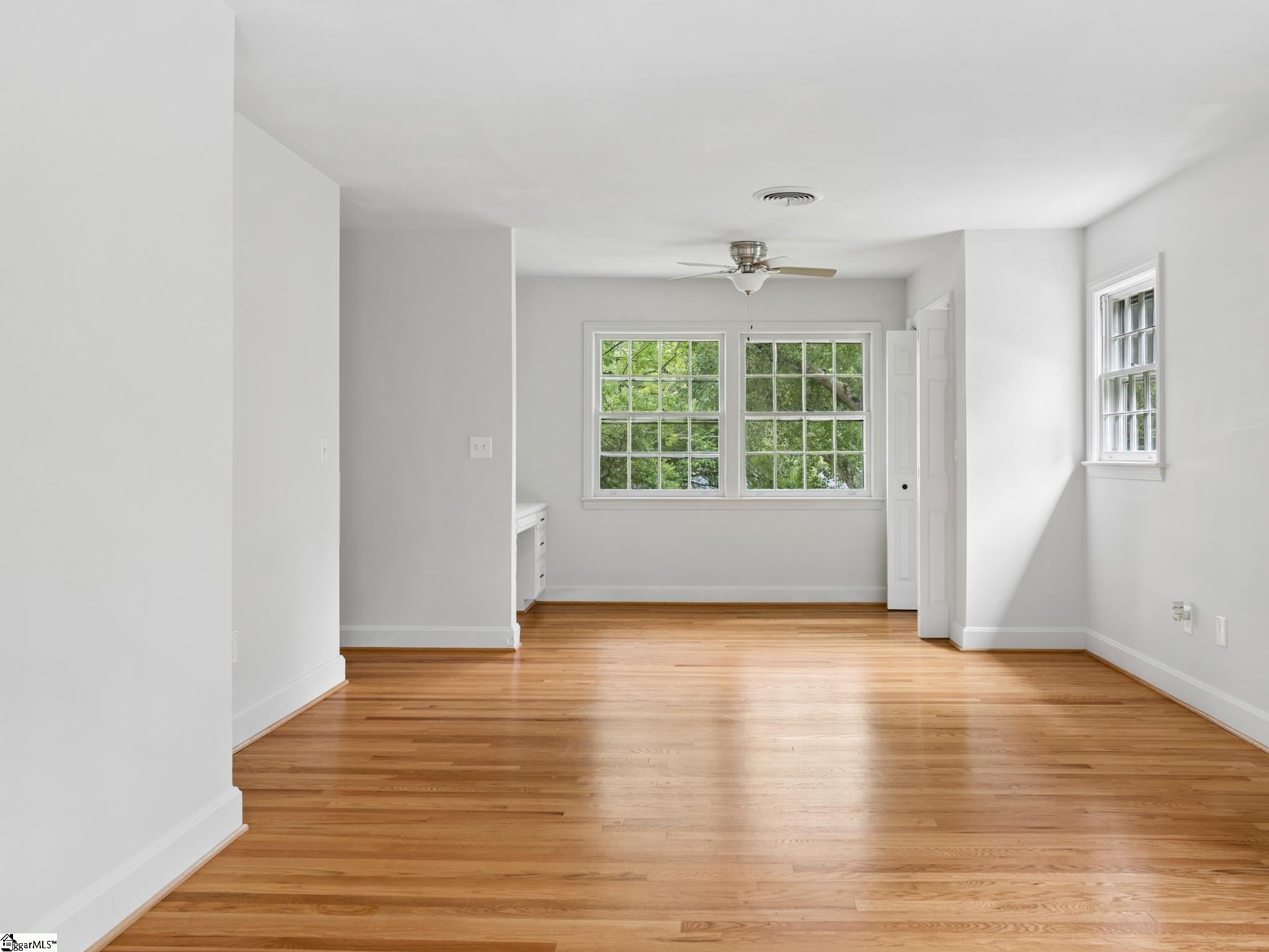 200 Sherwood Drive Property Photo 24