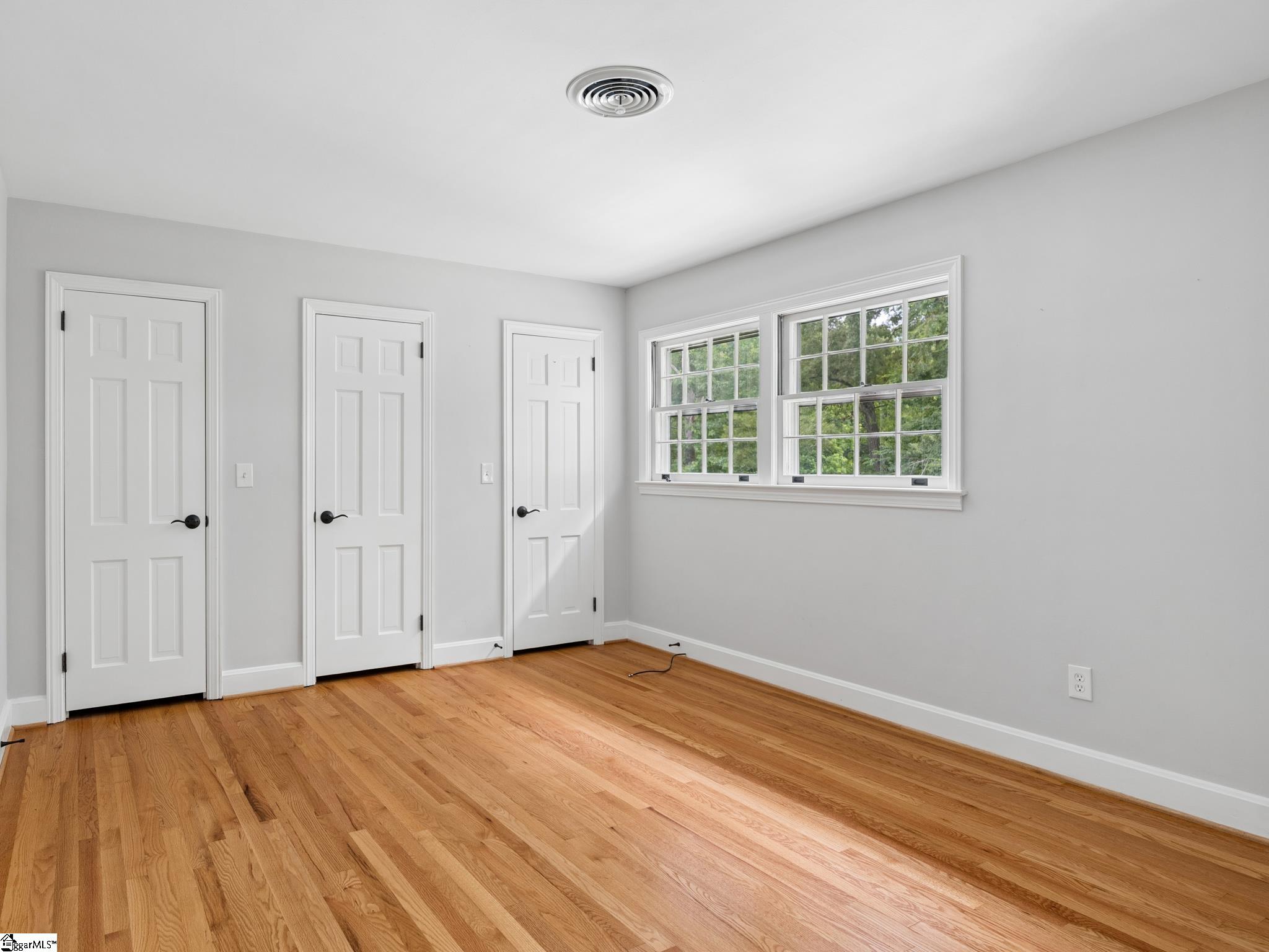 200 Sherwood Drive Property Photo 31