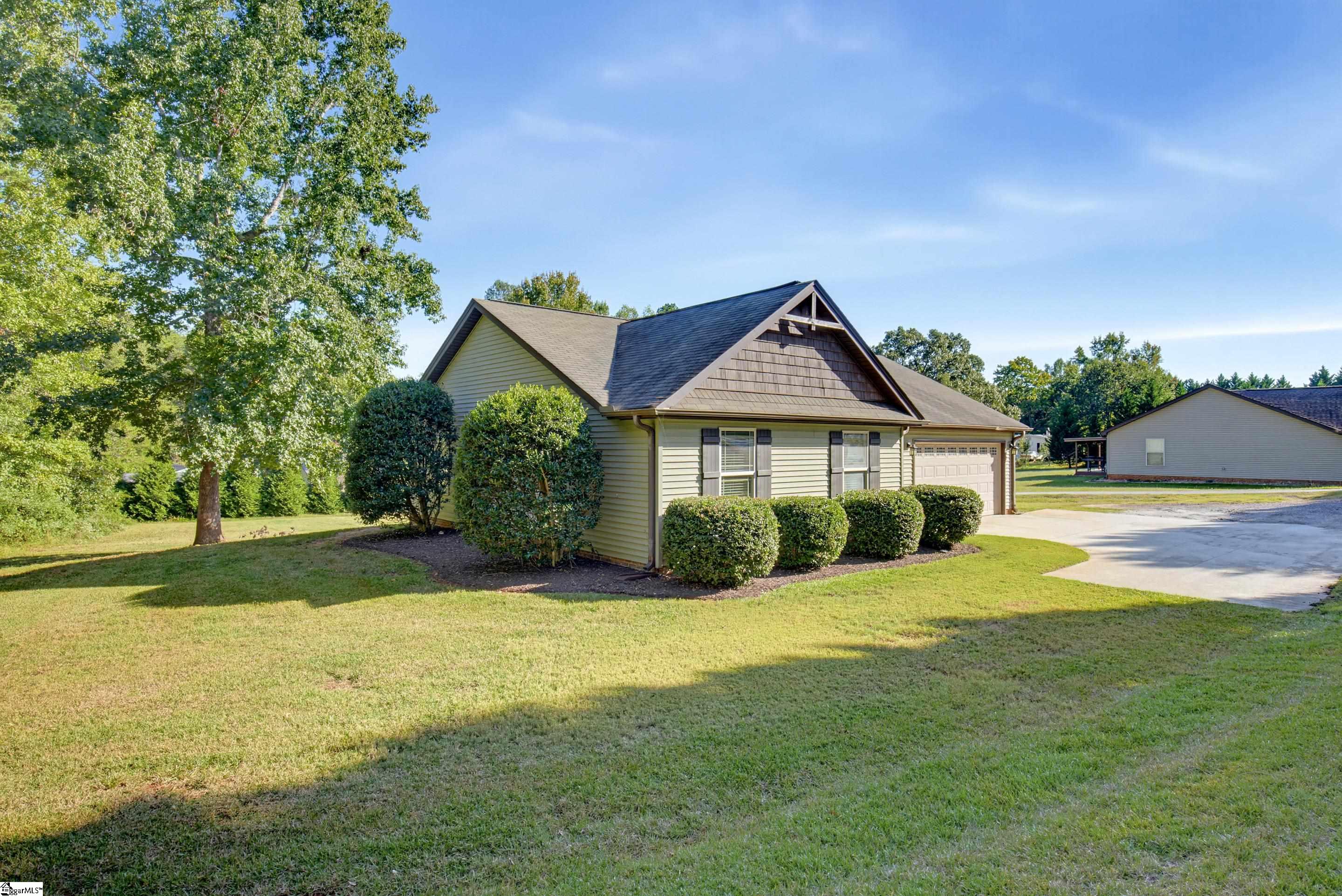 2180 Tigerville Road Property Photo 3