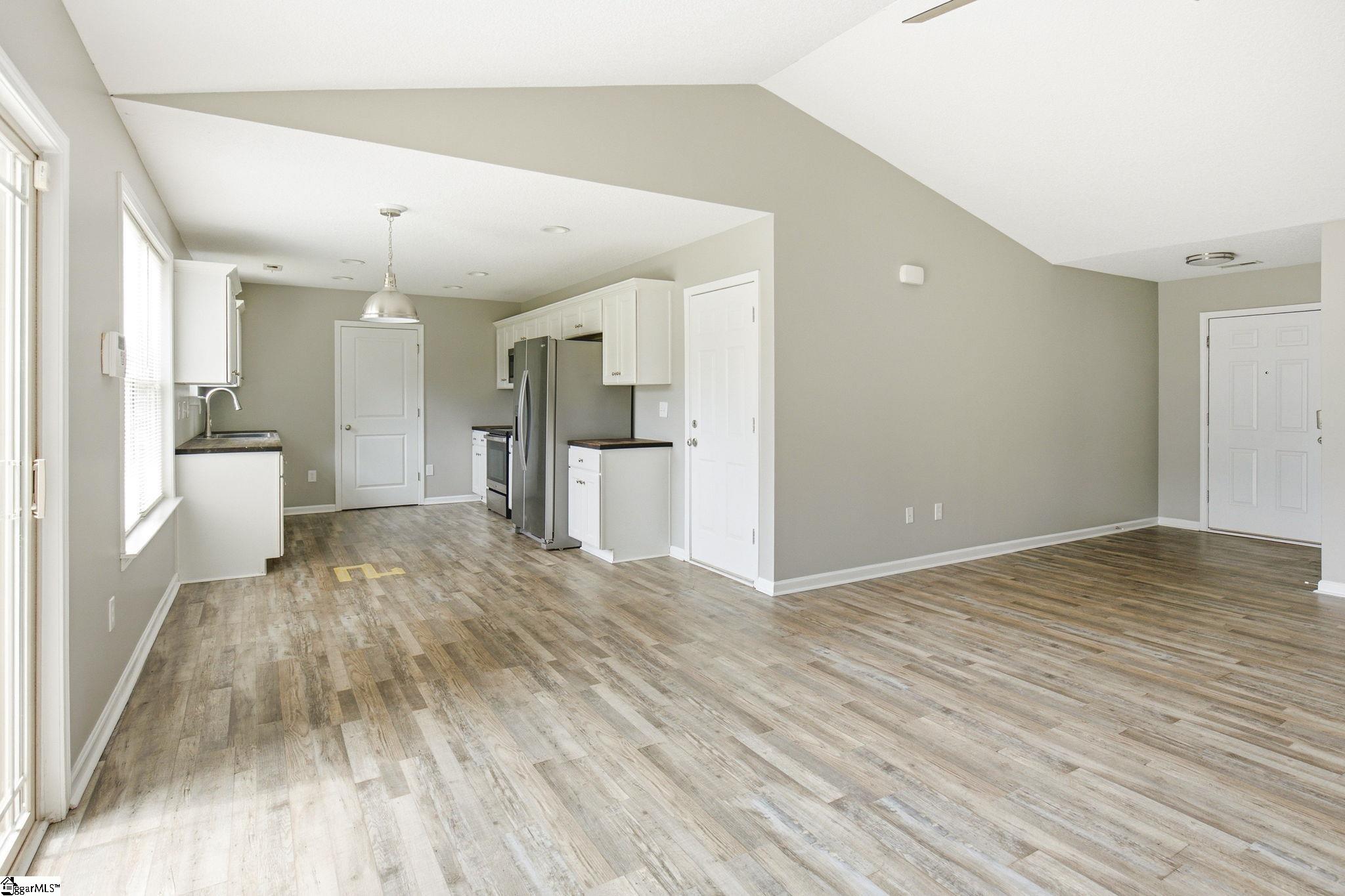 2180 Tigerville Road Property Photo 8