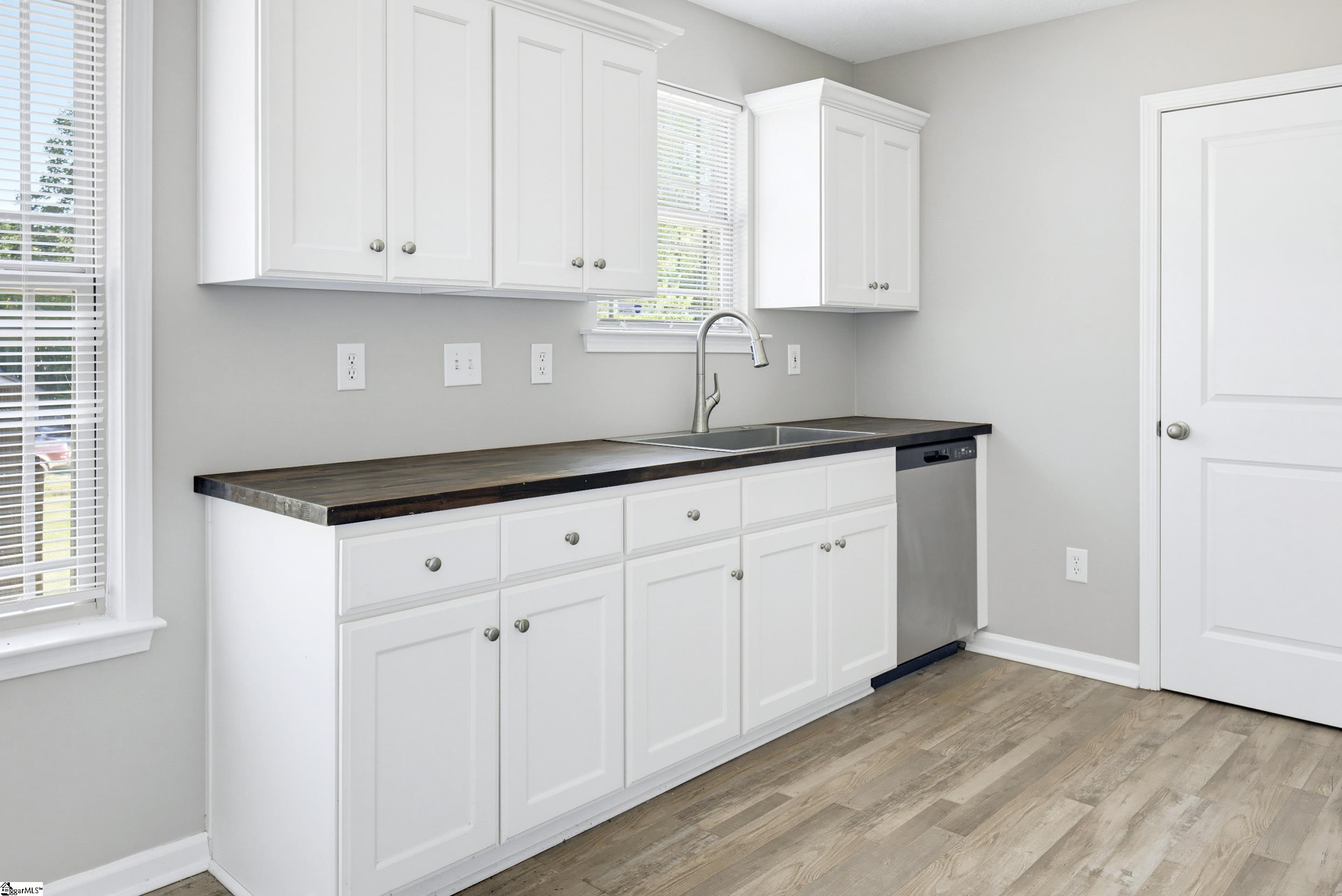2180 Tigerville Road Property Photo 17