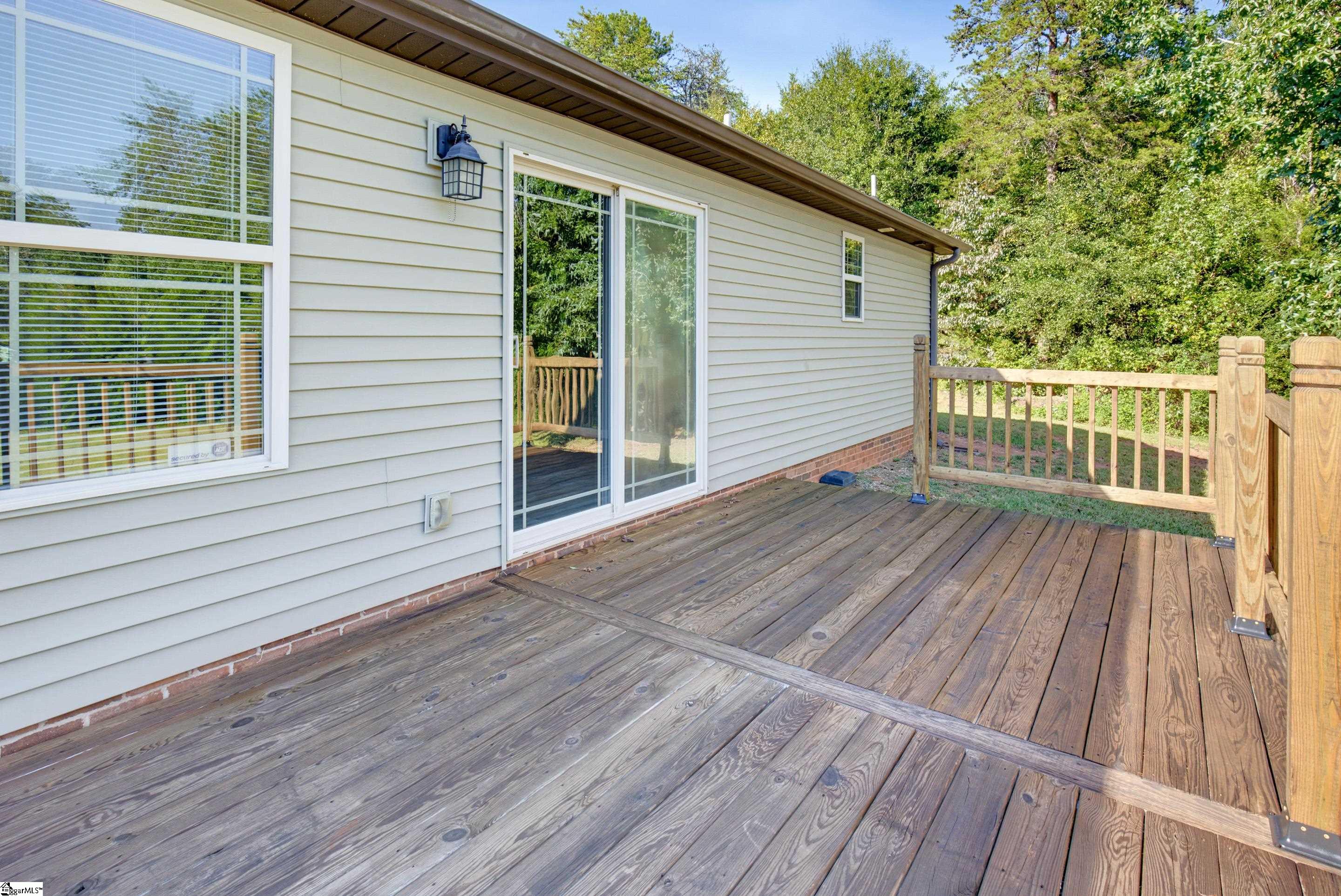 2180 Tigerville Road Property Photo 32
