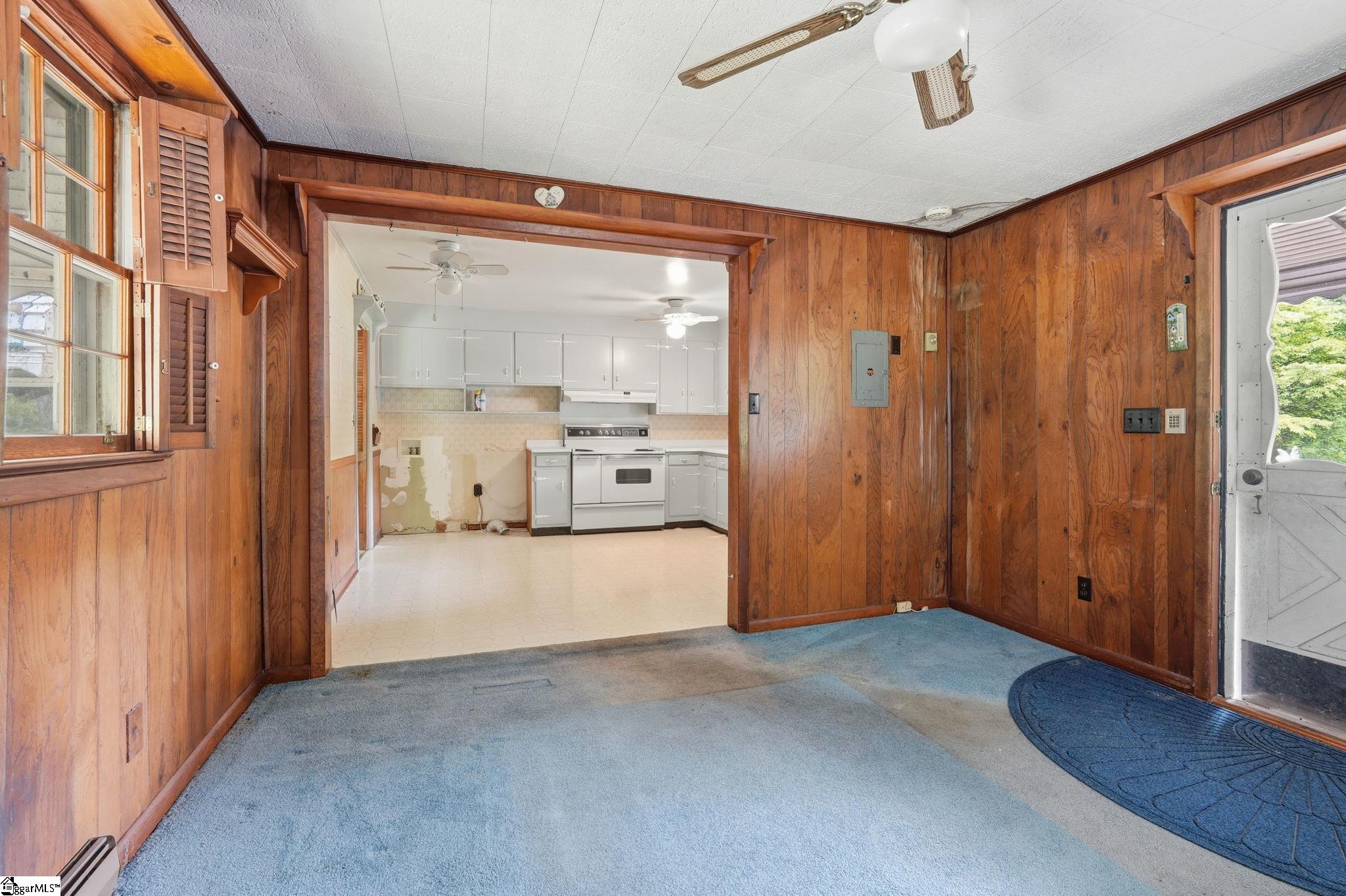 129 Evelyn Drive Property Photo 25