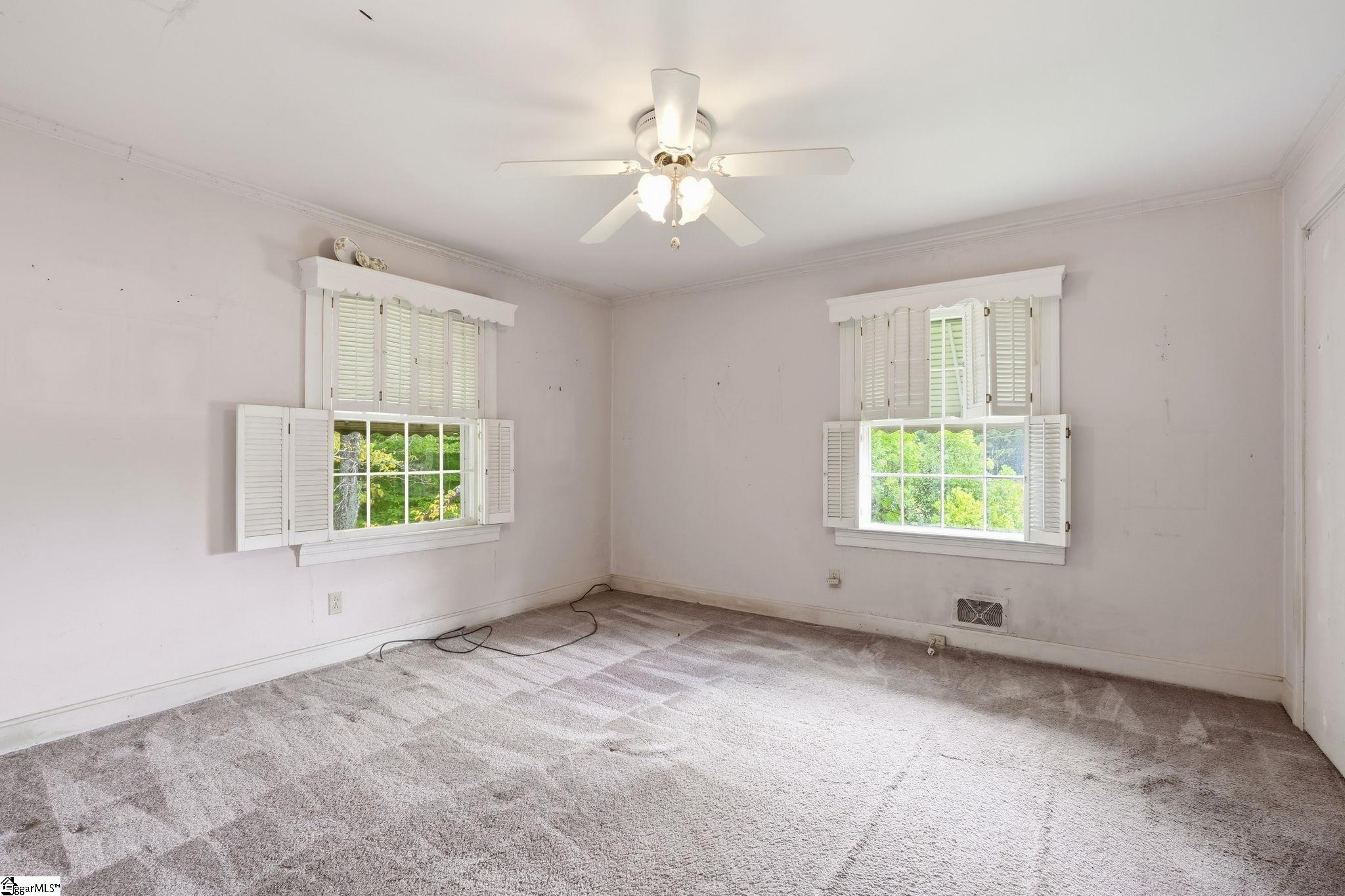 129 Evelyn Drive Property Photo 31