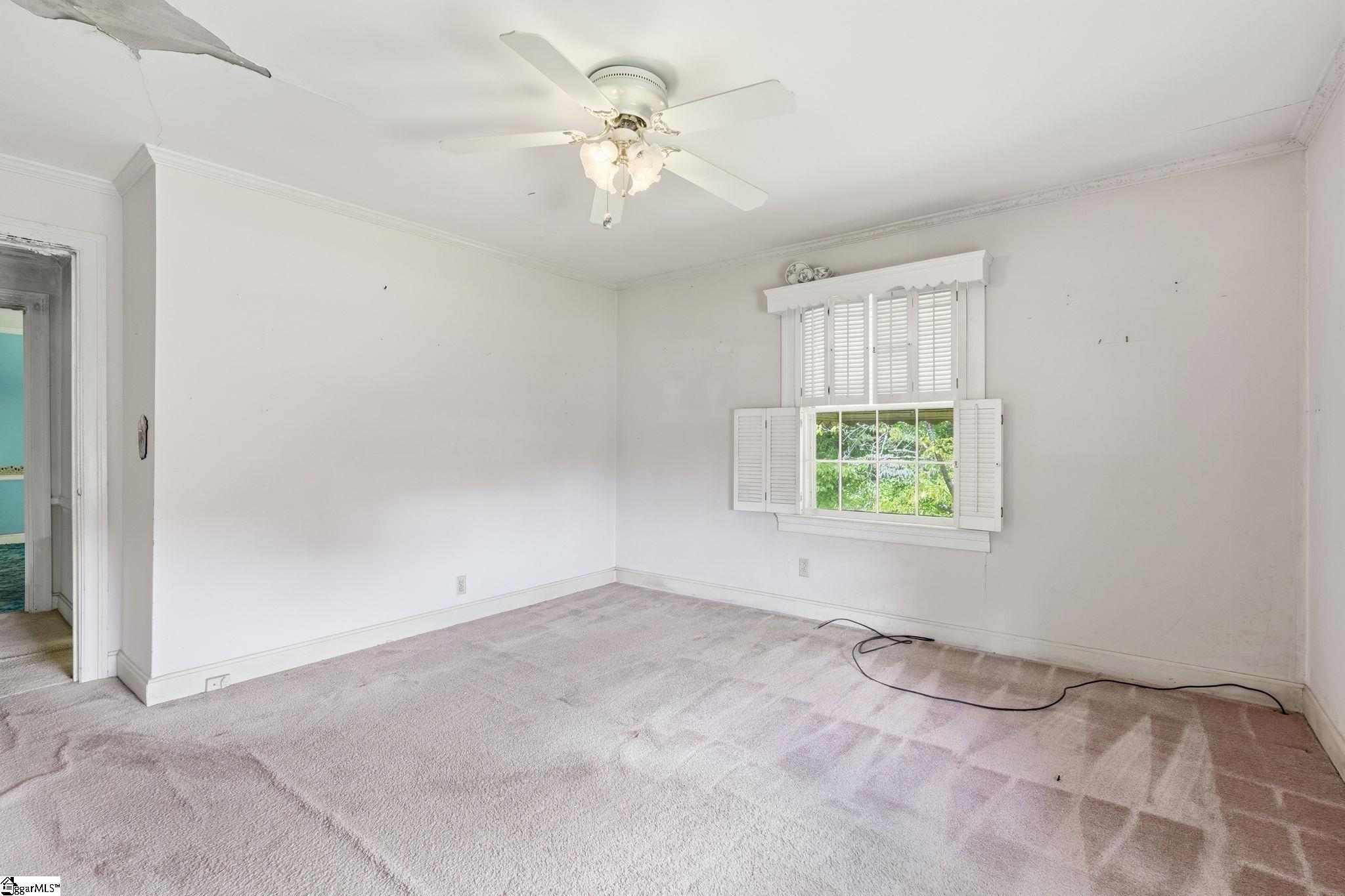 129 Evelyn Drive Property Photo 32