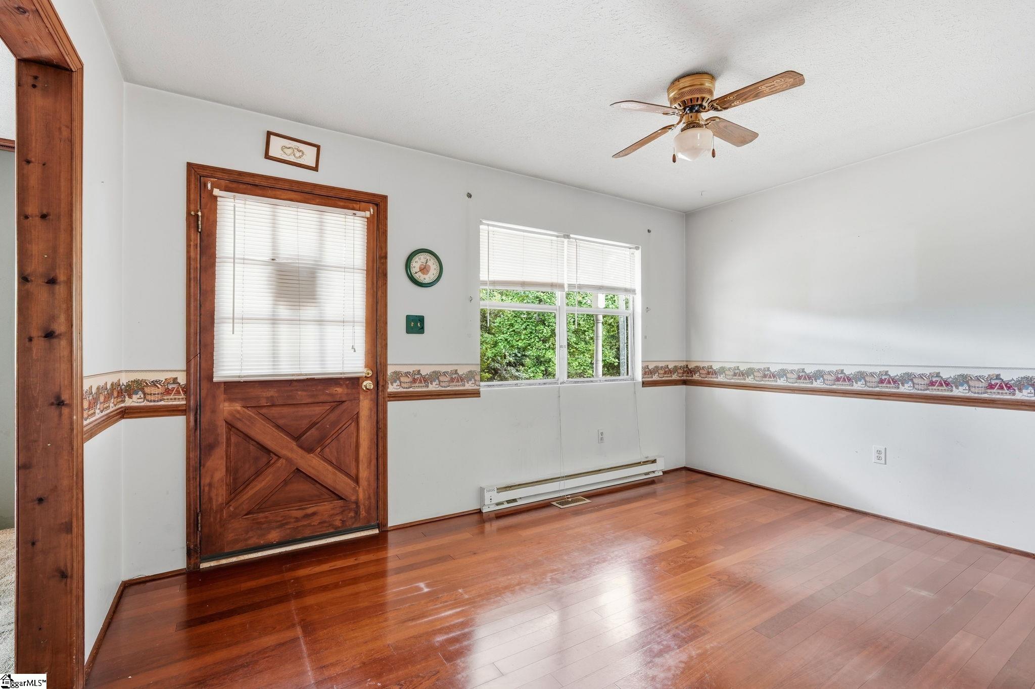 129 Evelyn Drive Property Photo 46