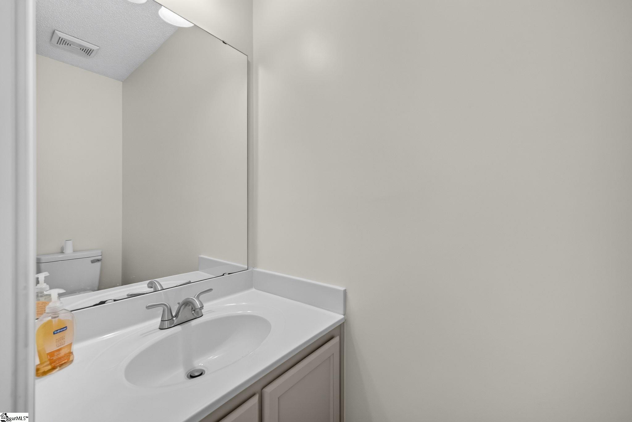 205 Summitbluff Drive Property Photo 14