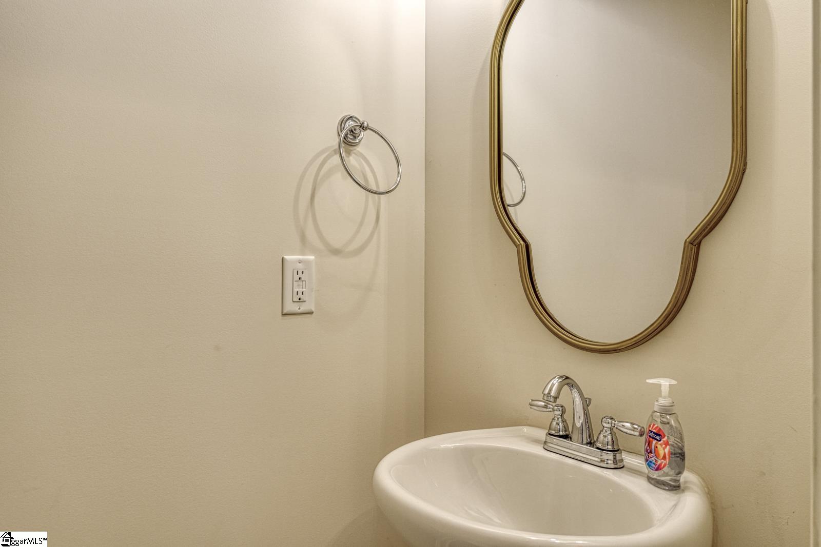 500 Milbury Way Property Photo 9