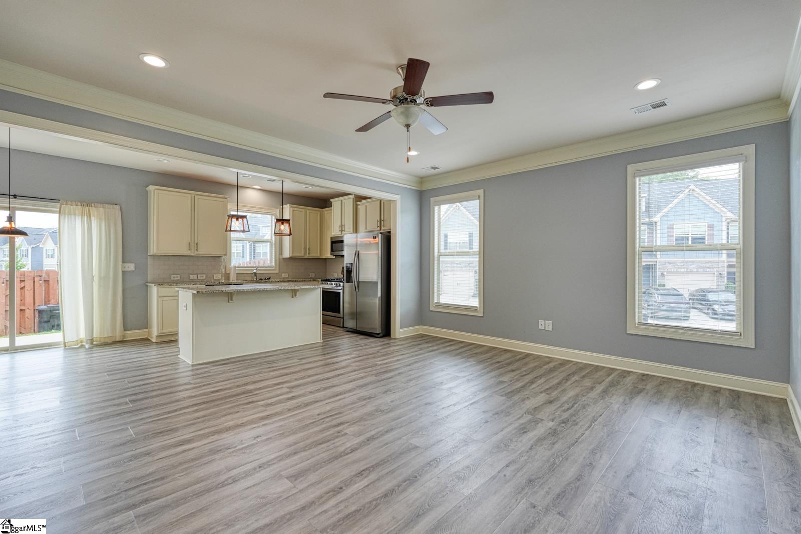 500 Milbury Way Property Photo 11