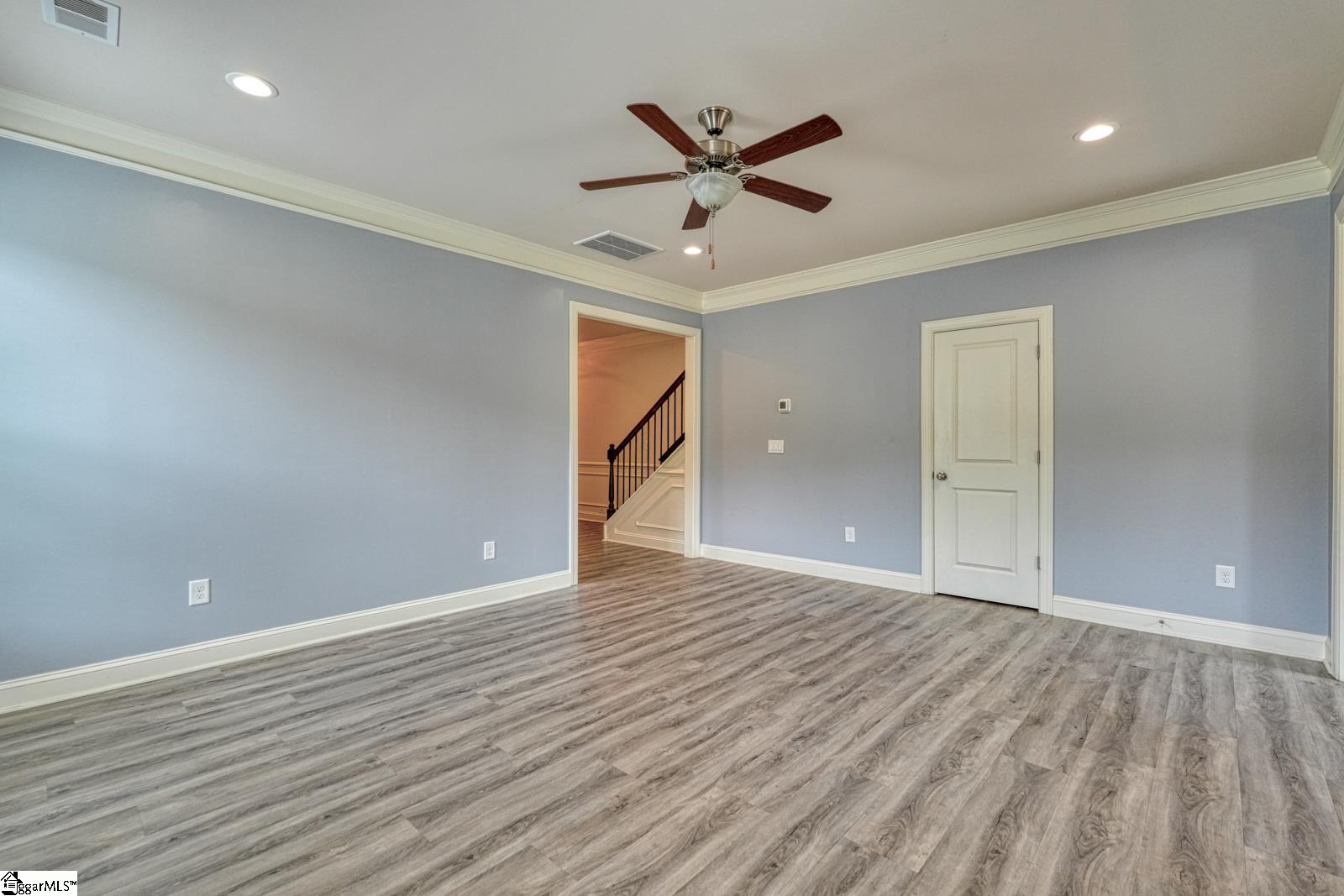 500 Milbury Way Property Photo 13
