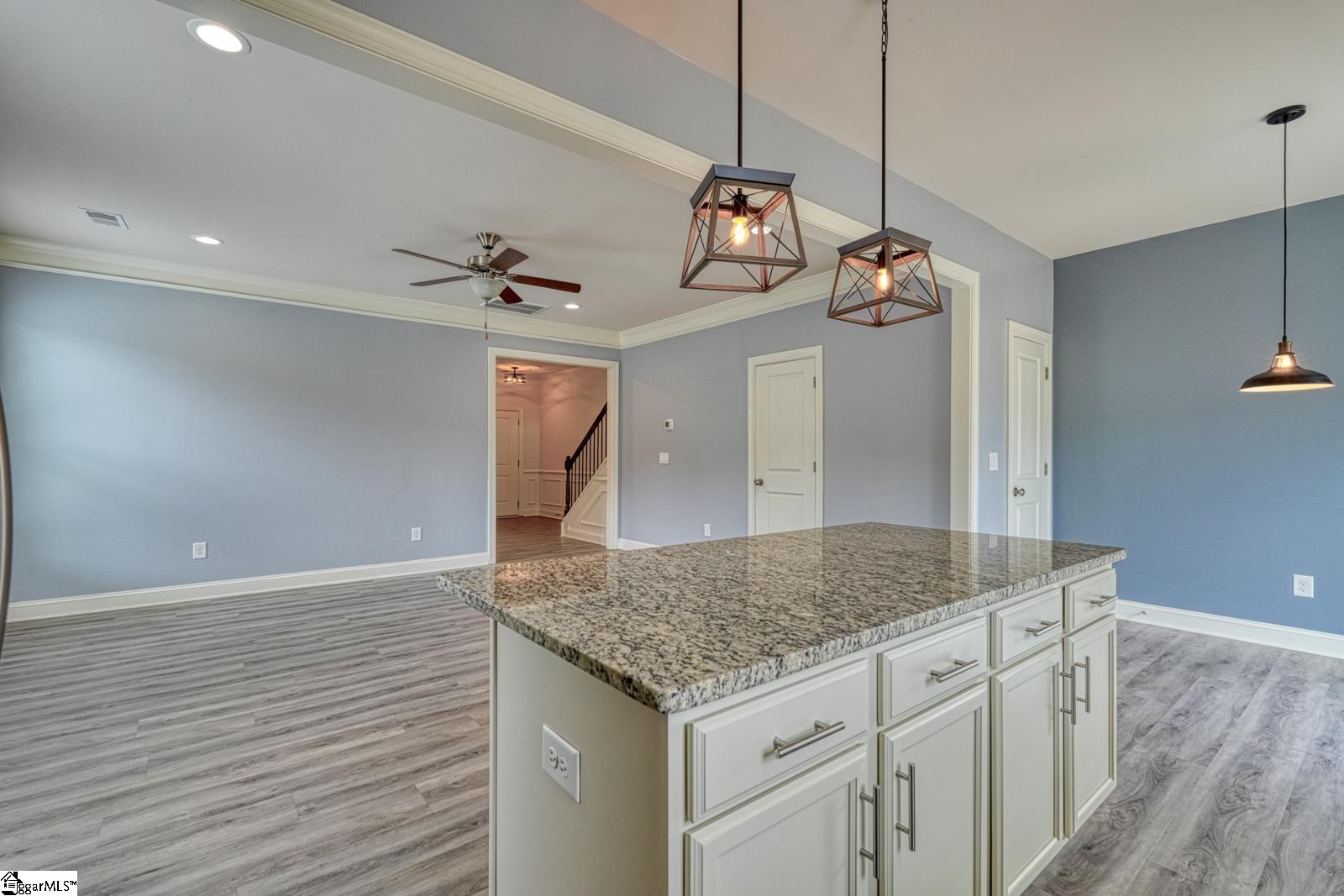 500 Milbury Way Property Photo 17