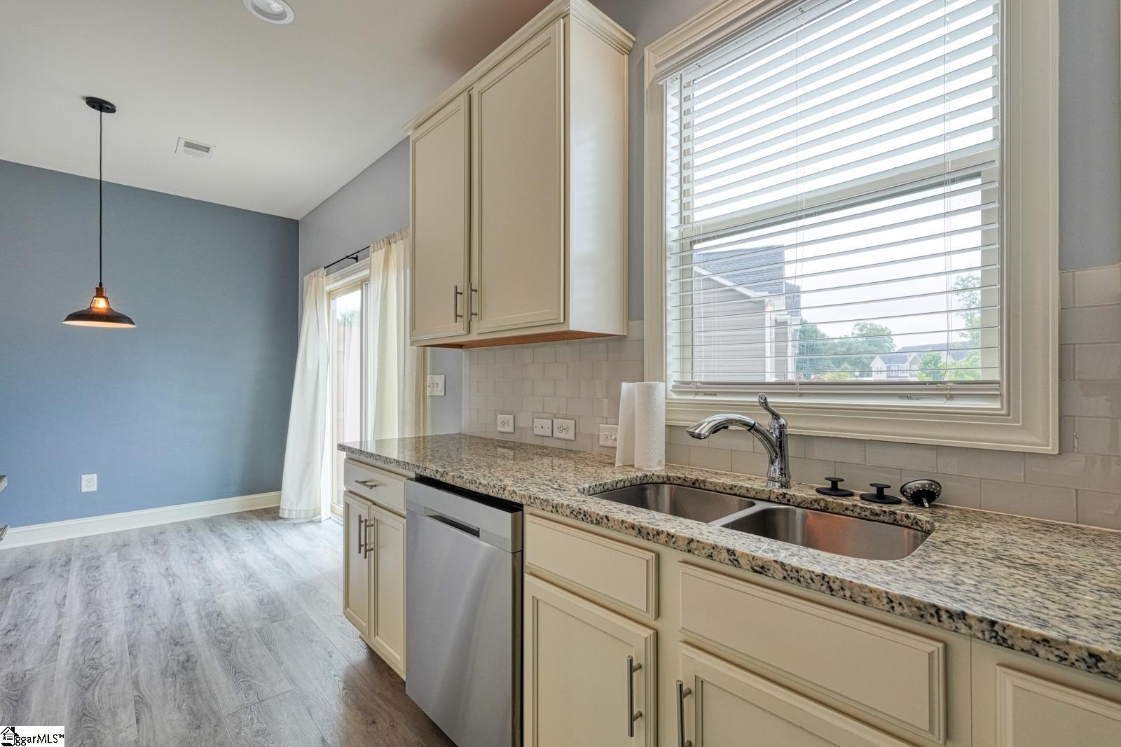 500 Milbury Way Property Photo 18