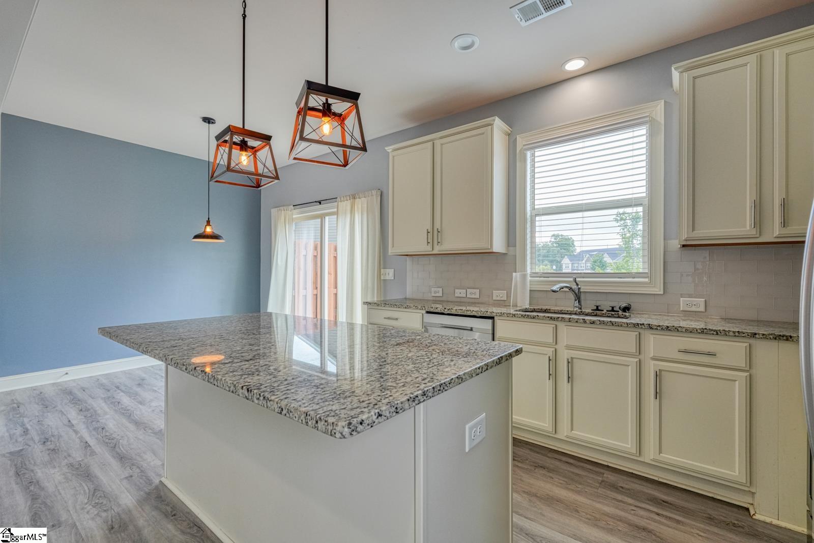 500 Milbury Way Property Photo 19