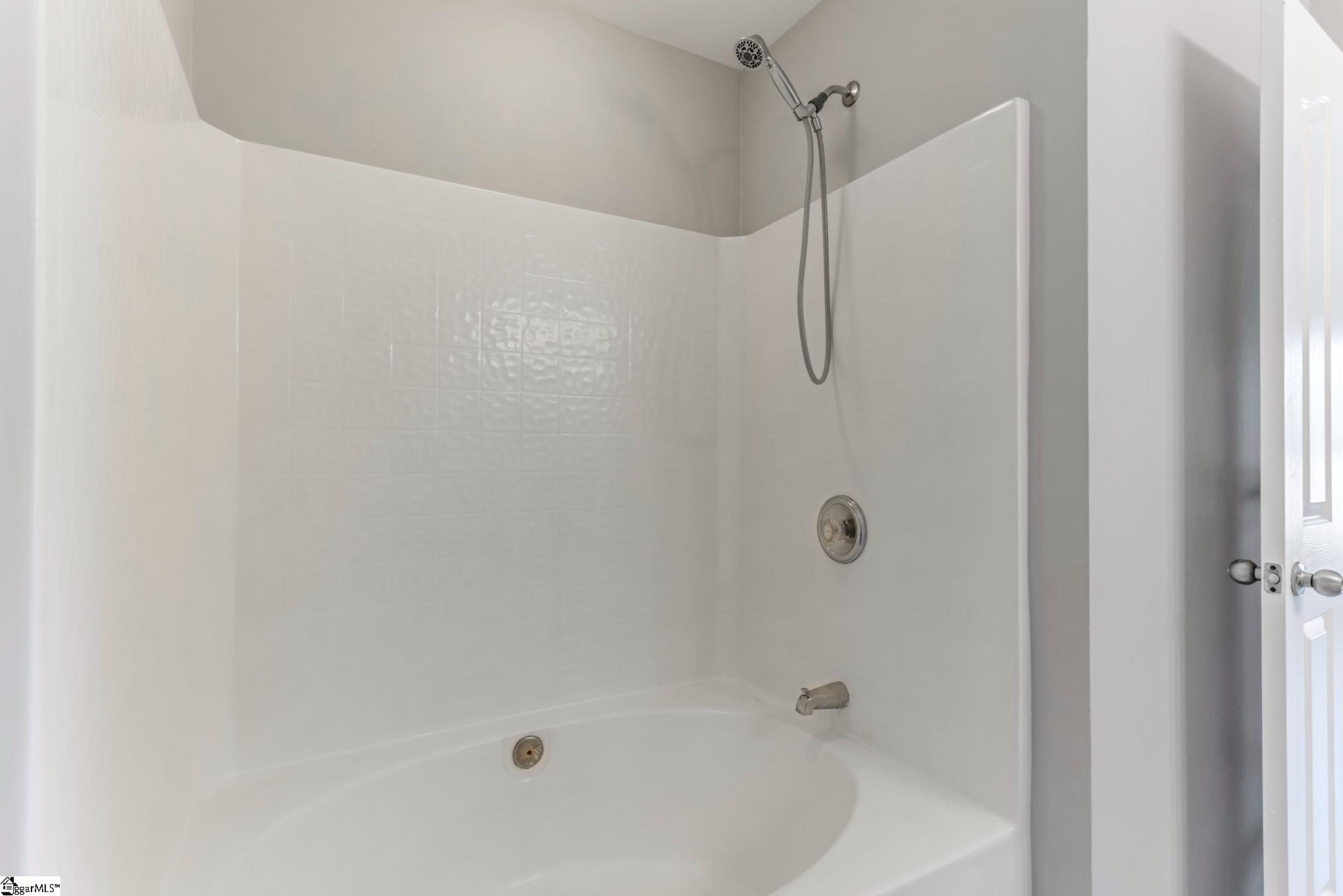 104 Becket Court Property Photo 16