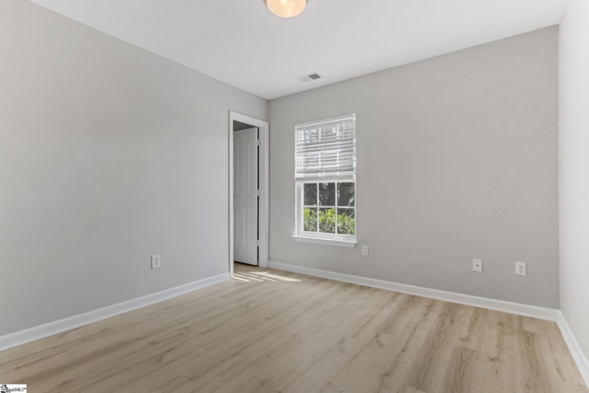 104 Becket Court Property Photo 18