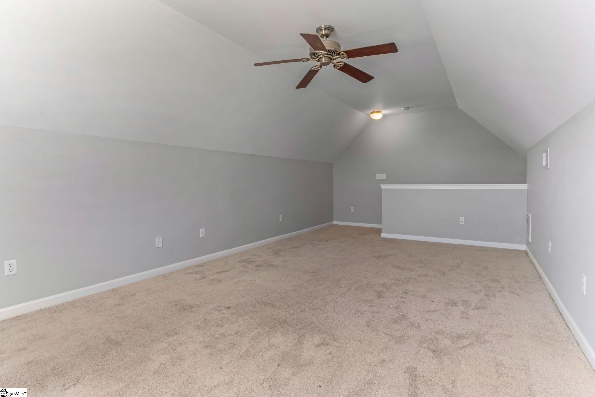 104 Becket Court Property Photo 25
