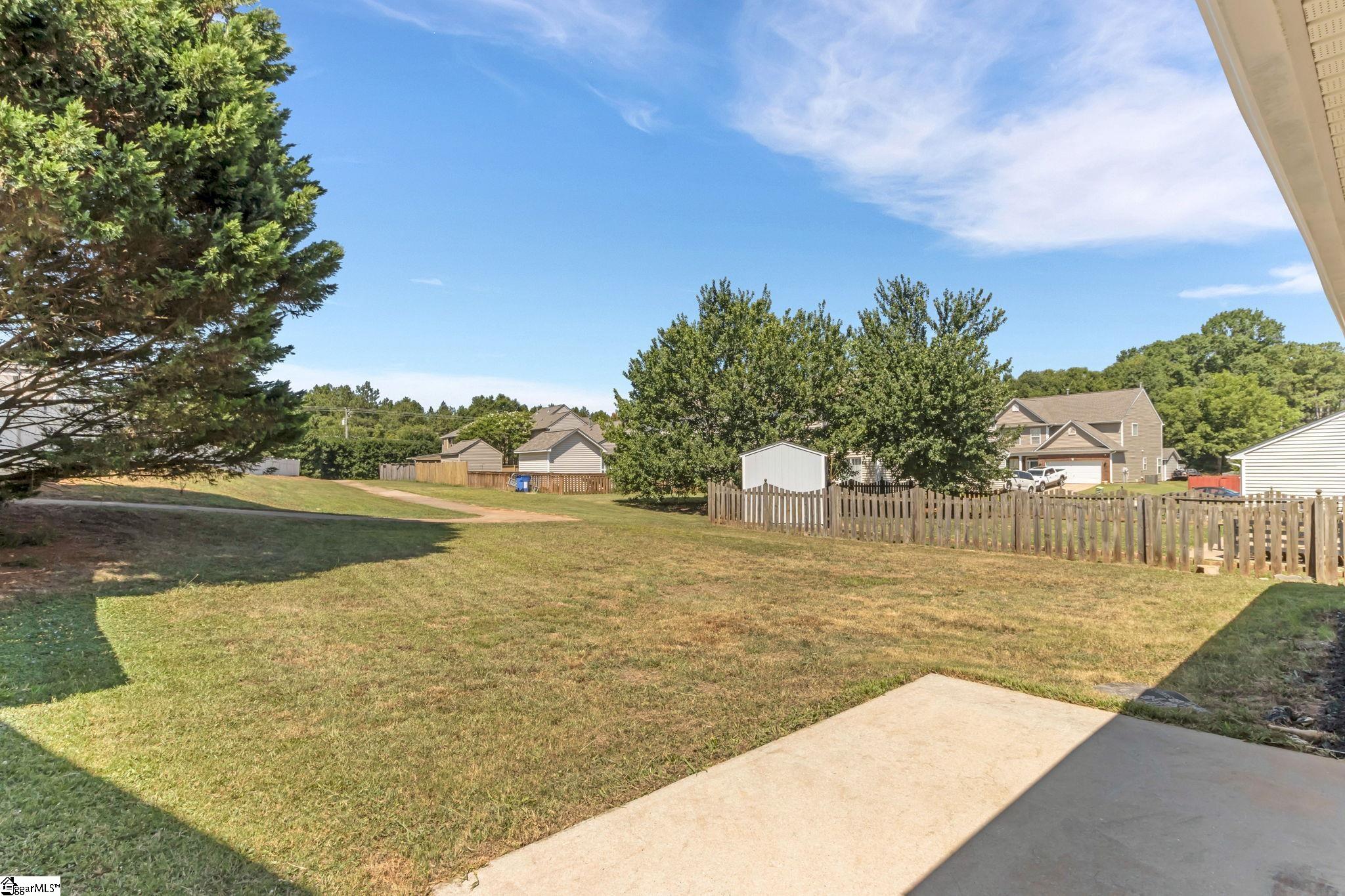 104 Becket Court Property Photo 28