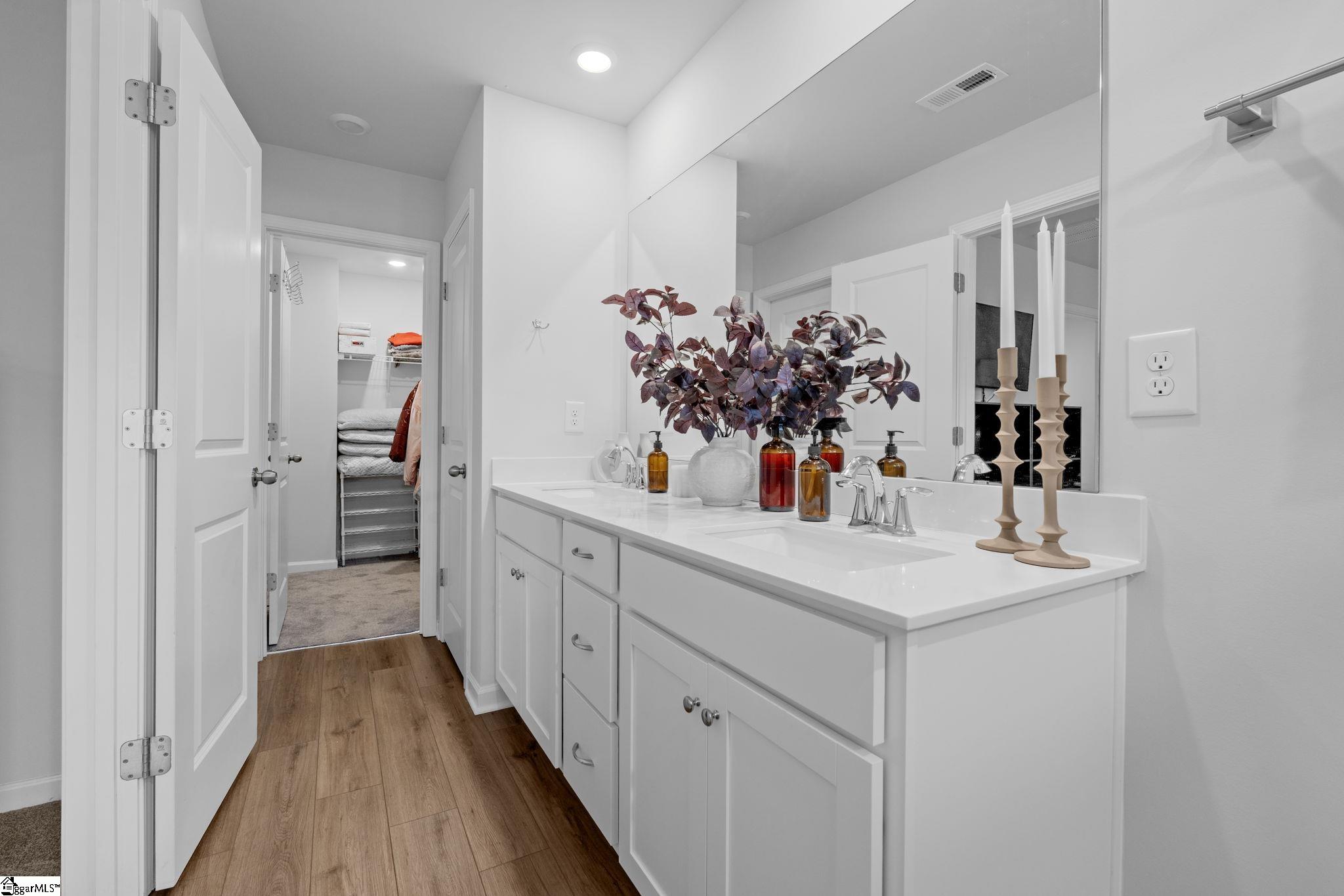 812 Harper Street Property Photo 20