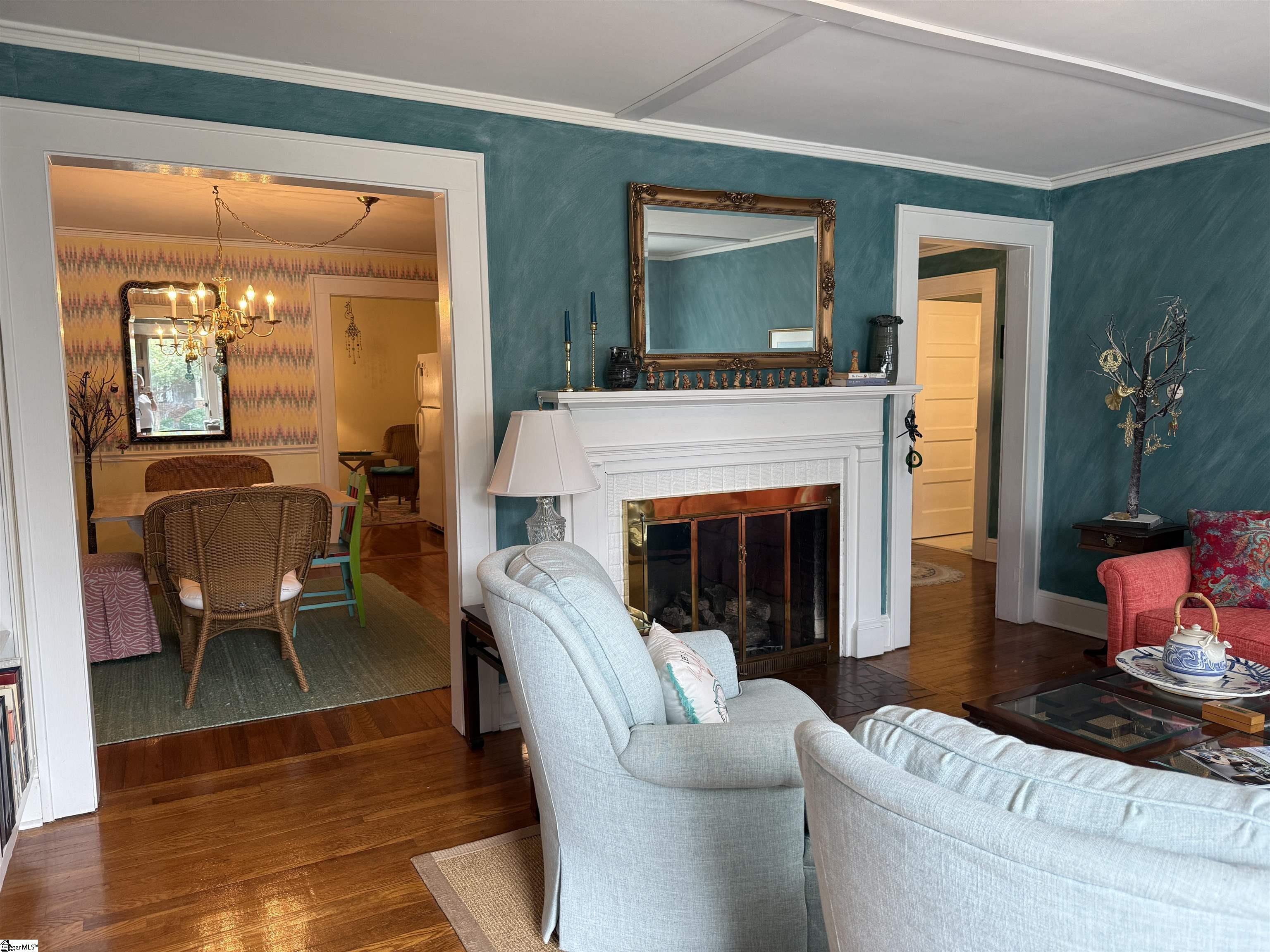 9 Kenwood Lane Property Photo 4