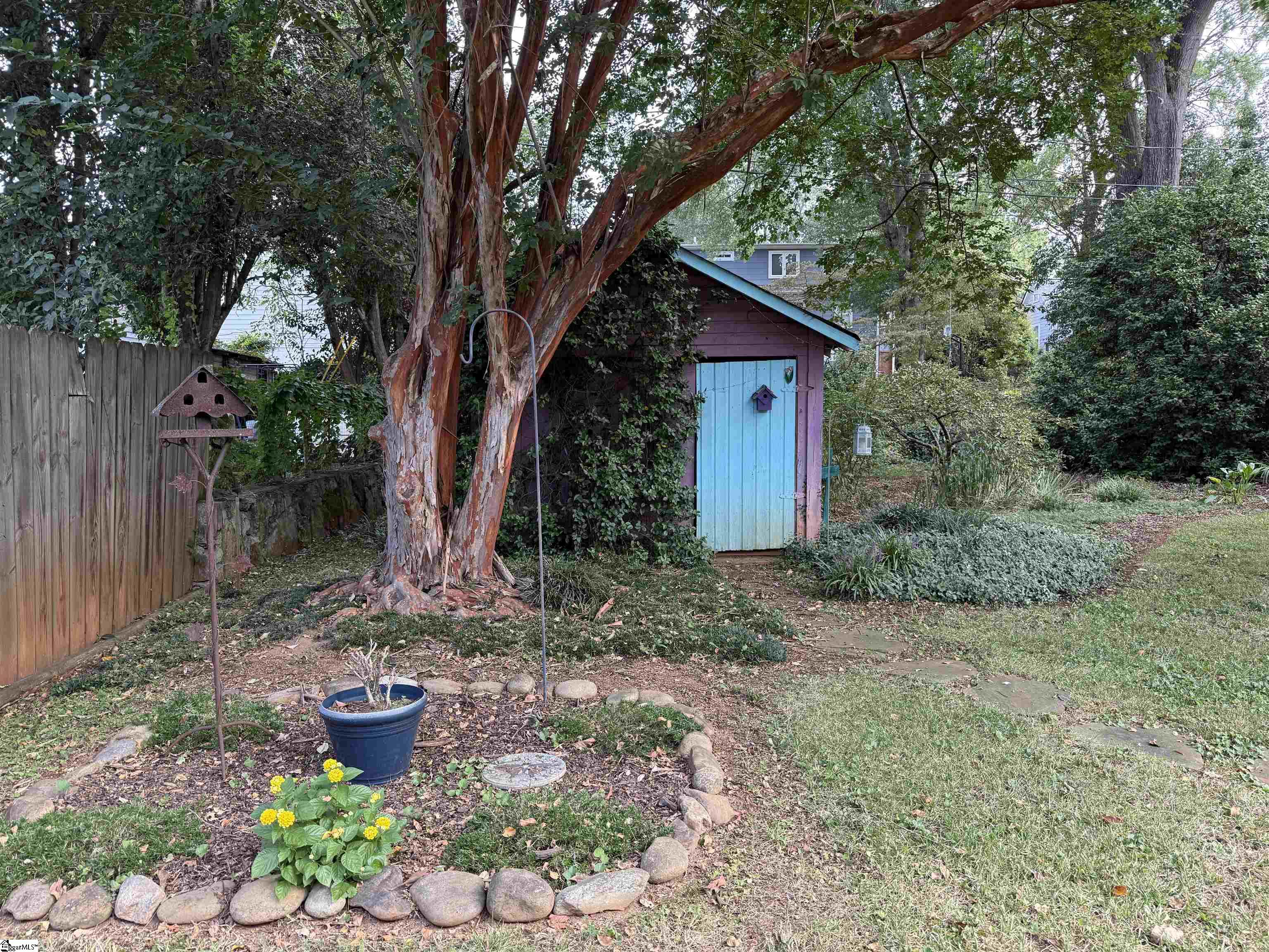 9 Kenwood Lane Property Photo 24