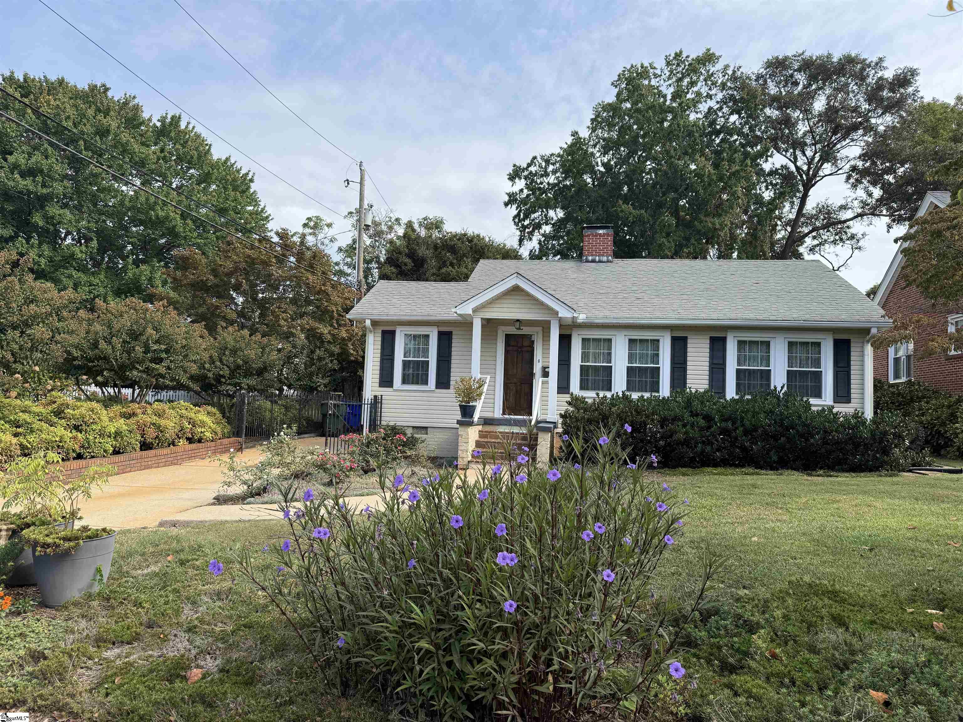9 Kenwood Lane Property Photo 27