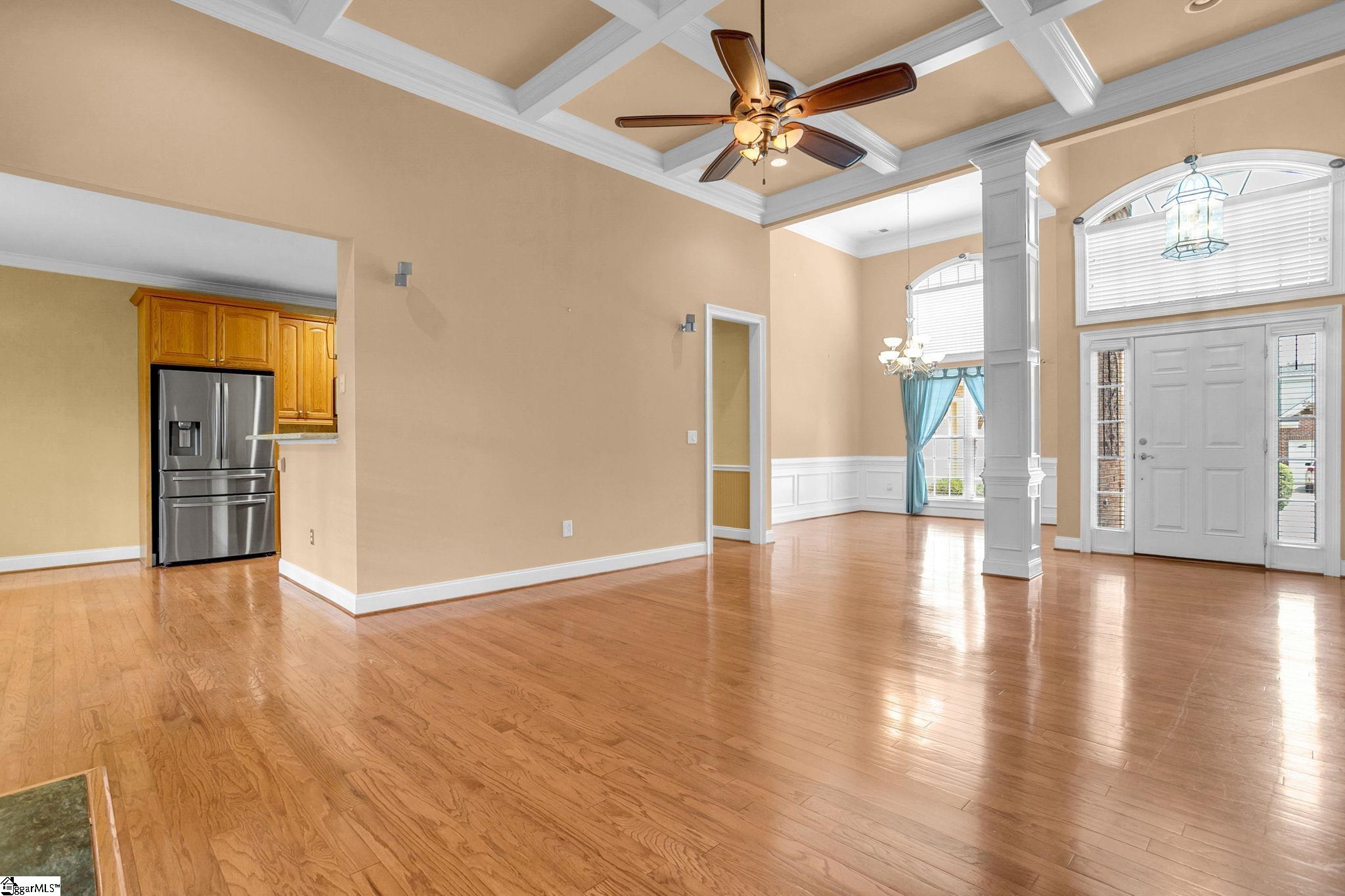 111 Clairewood Court Property Photo 7