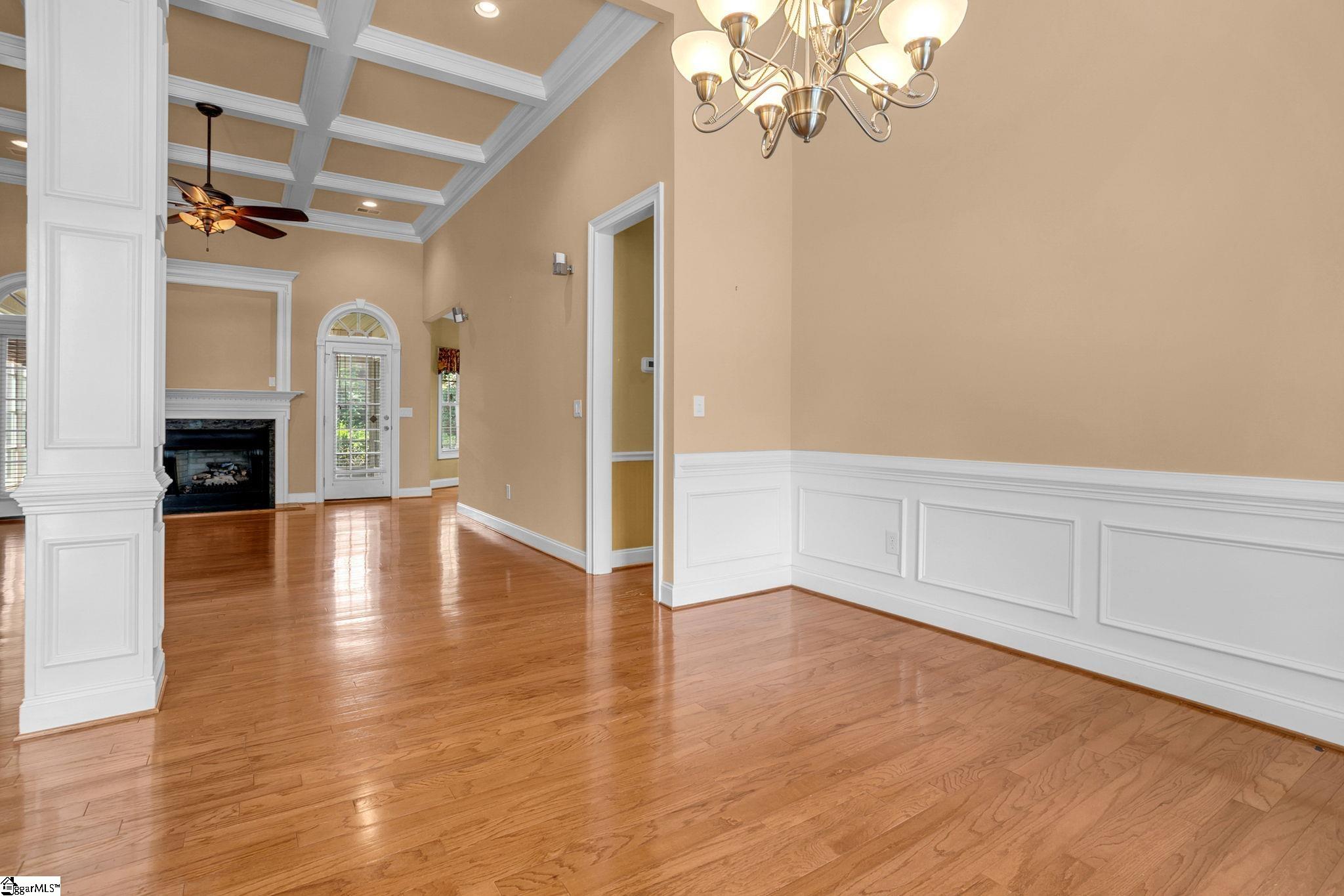 111 Clairewood Court Property Photo 11