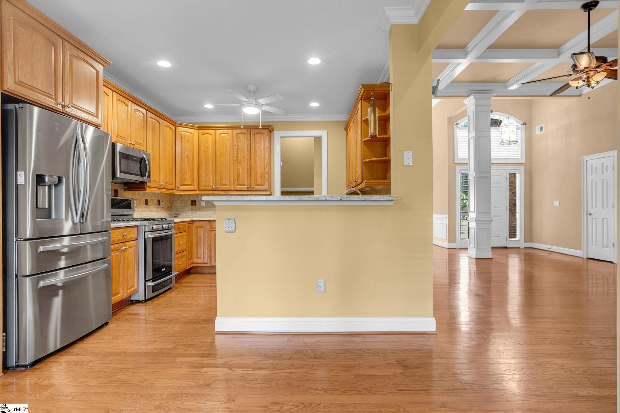 111 Clairewood Court Property Photo 14