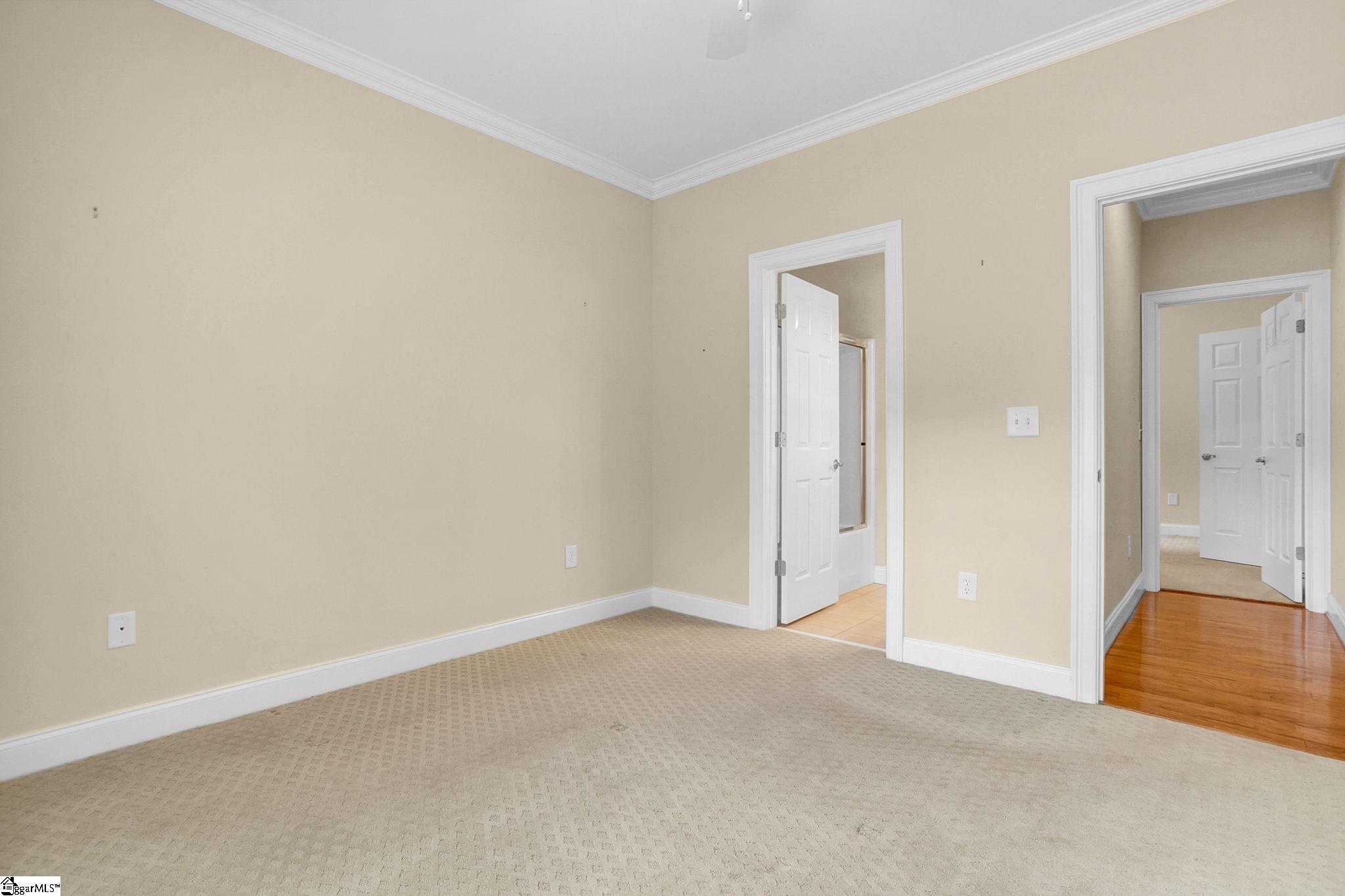 111 Clairewood Court Property Photo 31