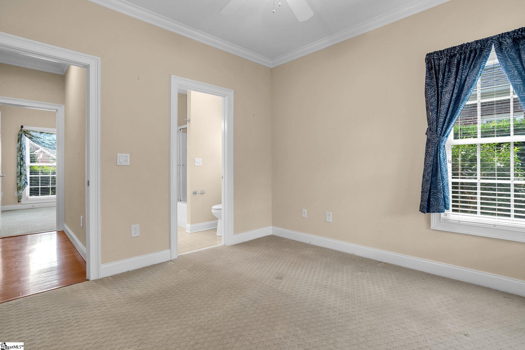 111 Clairewood Court Property Photo 36