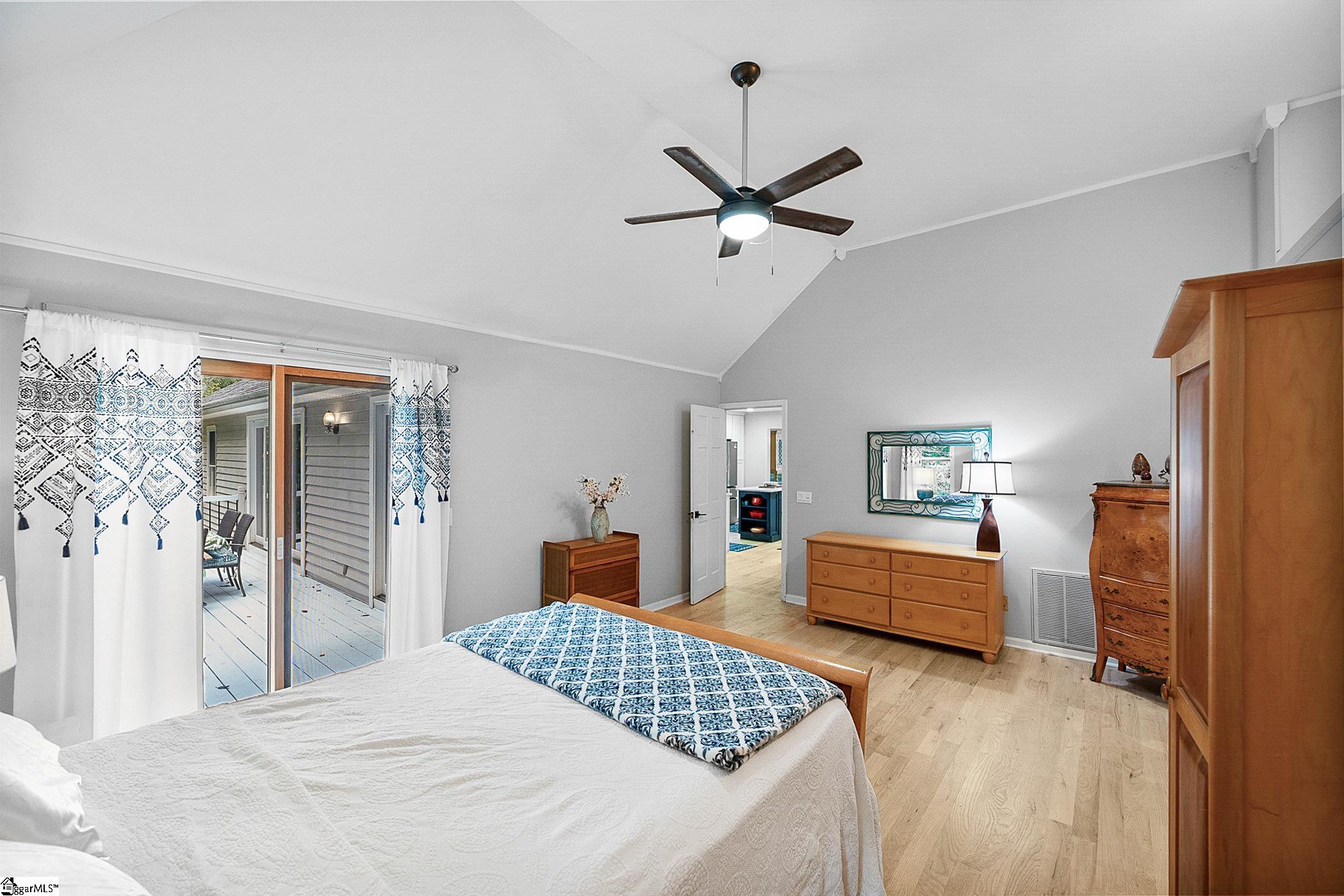 252 Ridge Way Property Photo 16
