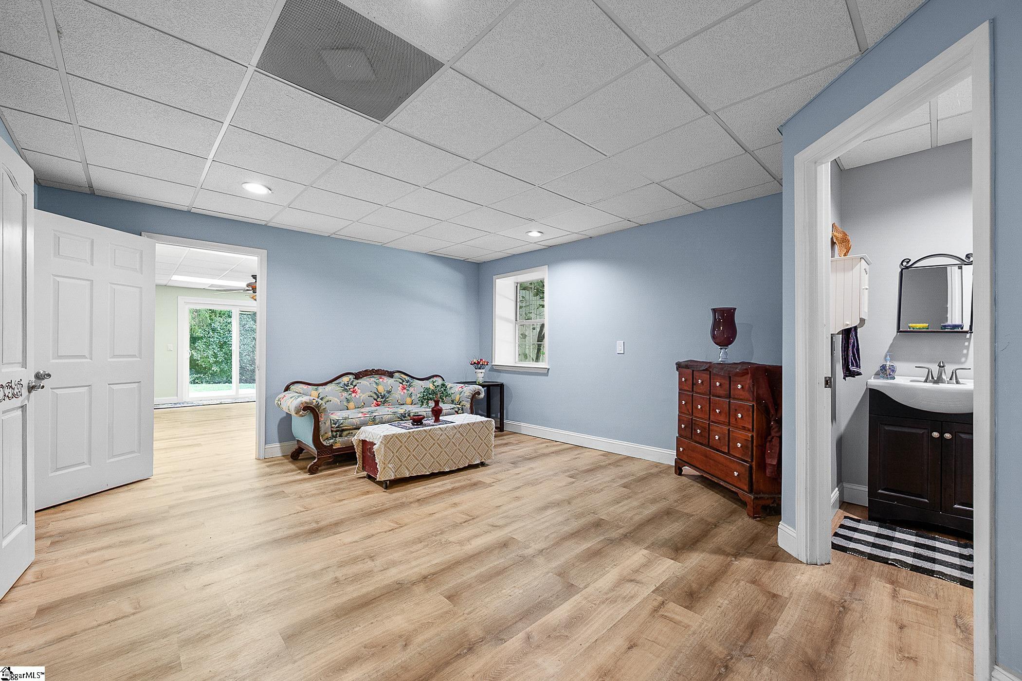 252 Ridge Way Property Photo 36