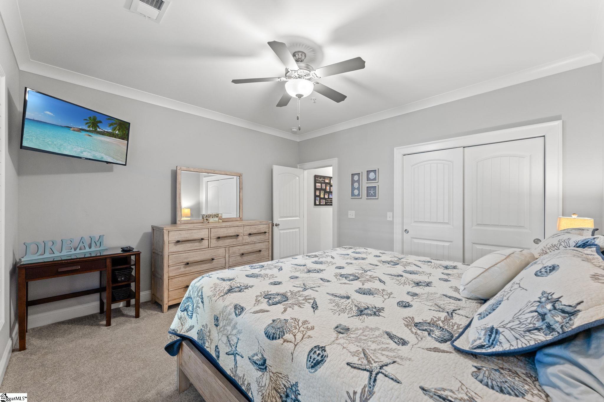 1024 Ray Costin Way Property Photo 15