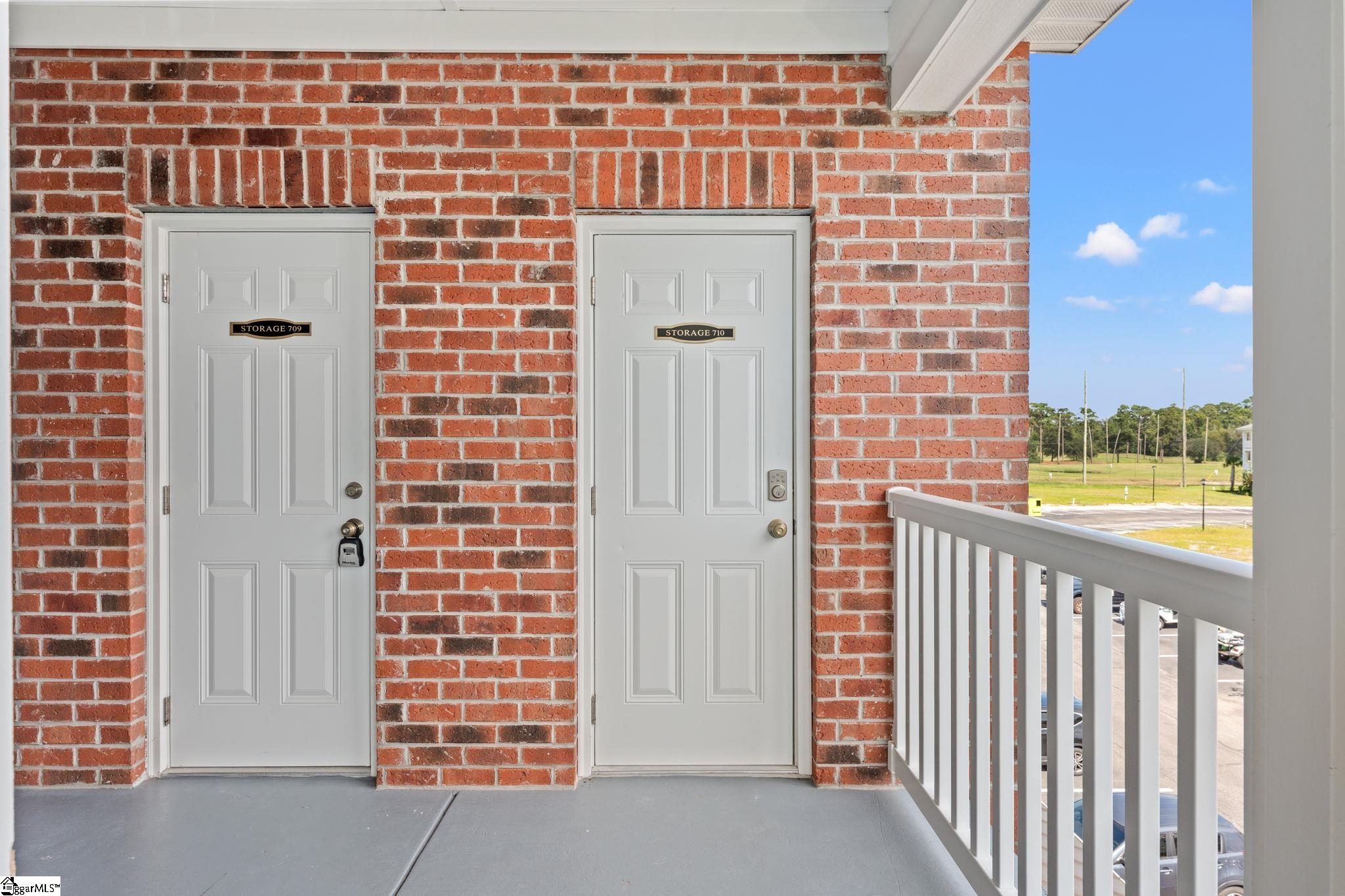 1024 Ray Costin Way Property Photo 33